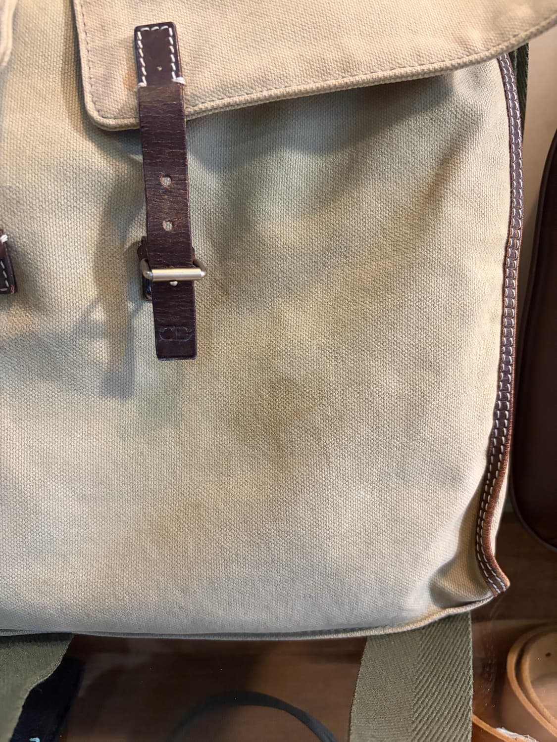 디올 옴므 캔버스 플랩 크로스 백 상품이미지9