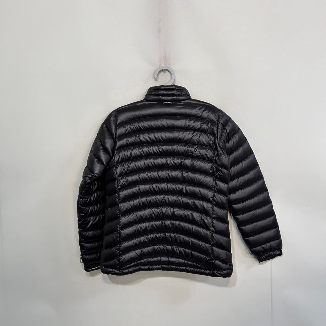 아이더 여성 거위털 경량패딩 90  상품이미지3