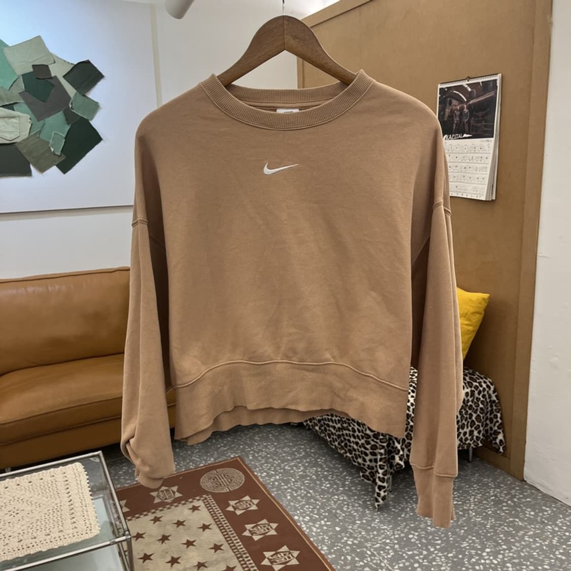 나이키 올드스쿨 레트로 센터로고 세미크롭 맨투맨 S C10479 상품이미지3