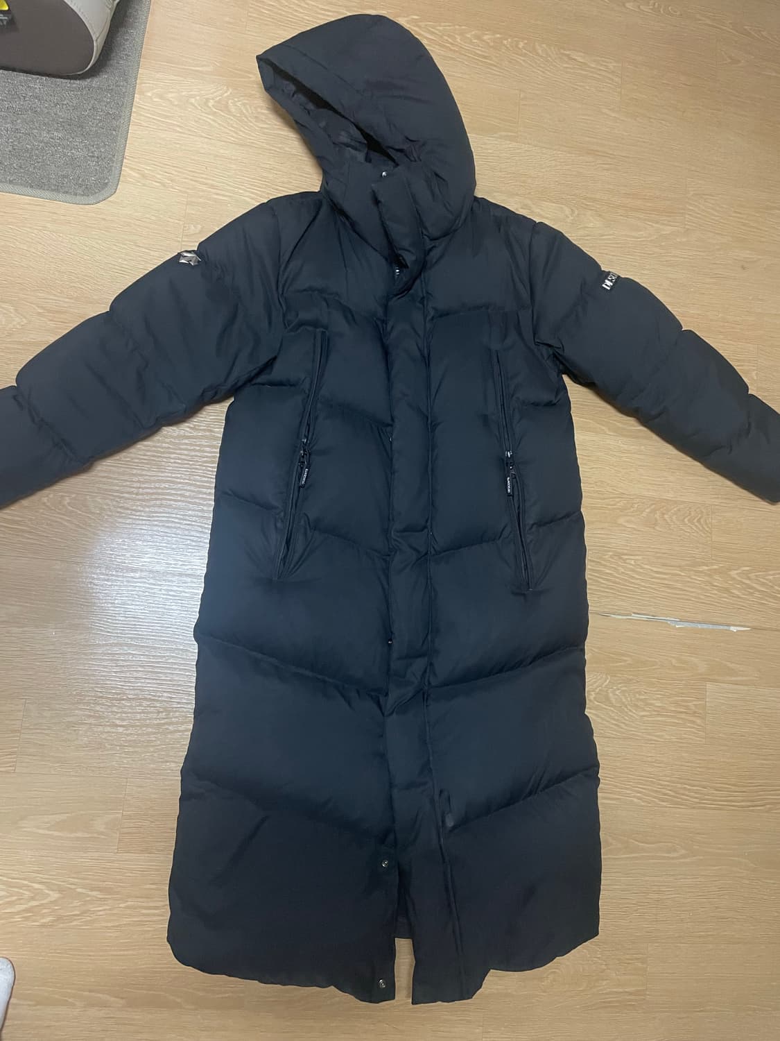 데상트 롱패딩  상품이미지1