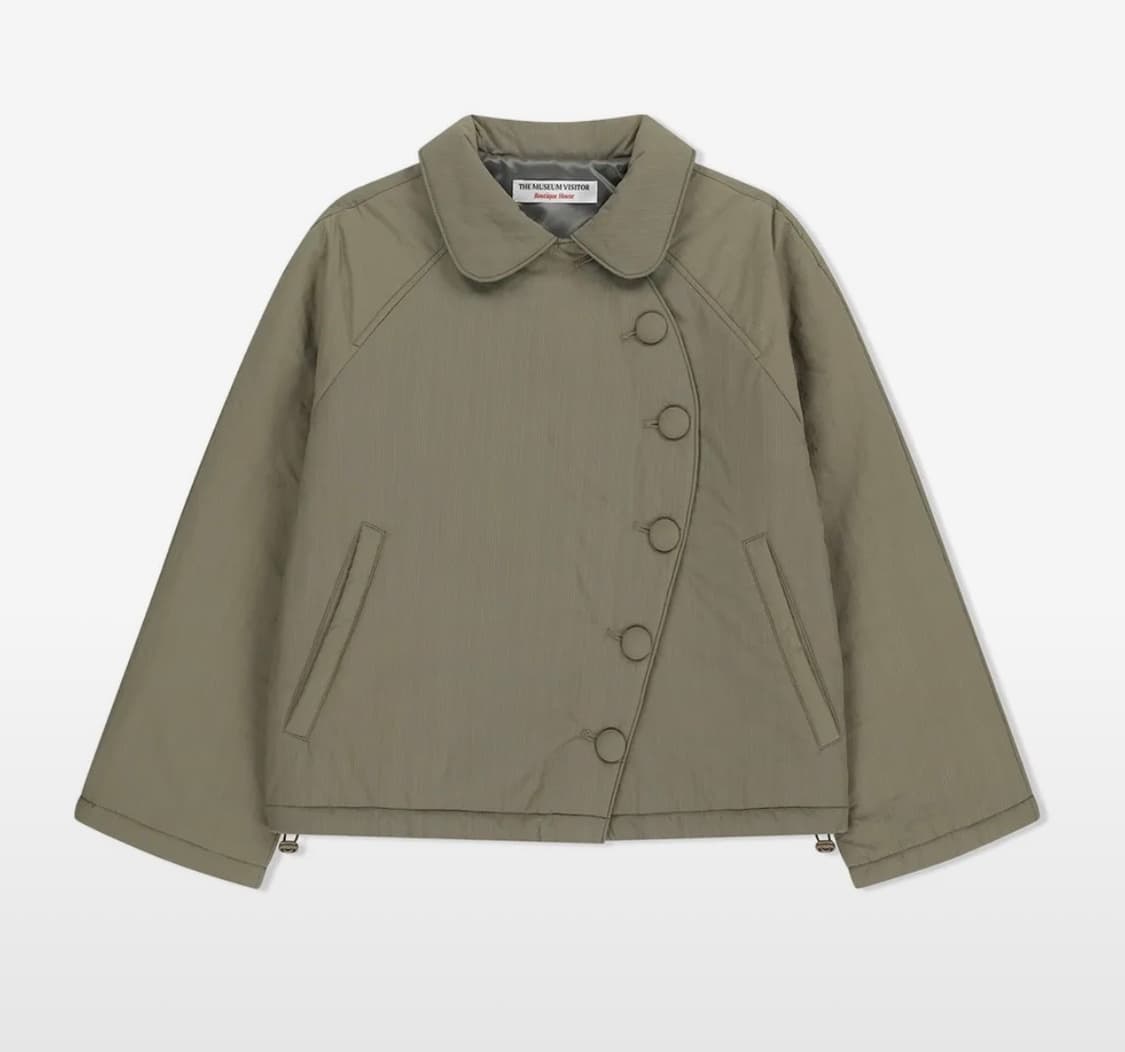 구해요)더뮤지엄비지터ROUND UNBALANCED PUFF JACKET  상품이미지1