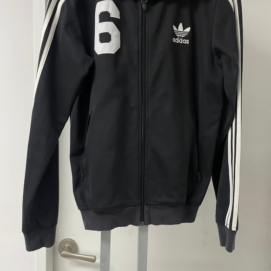 아디다스 뉴욕 트랙탑 져지 블랙 100 상품이미지3