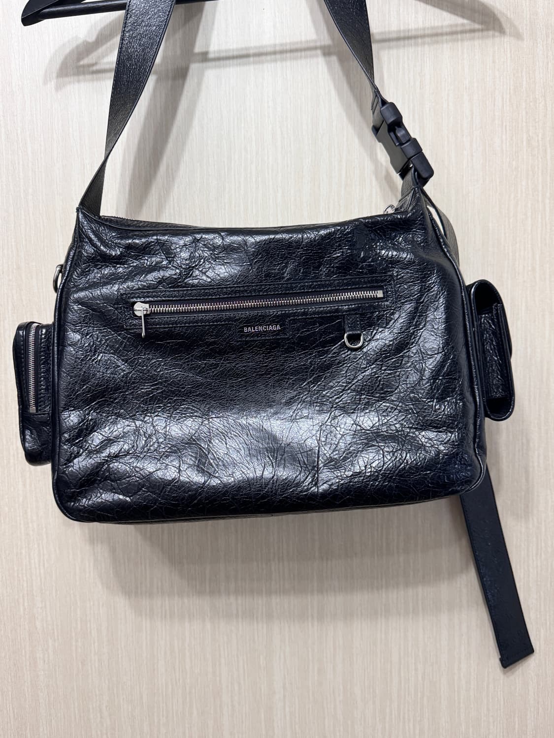 발렌시아가 수퍼비지 메신저백 상품이미지8