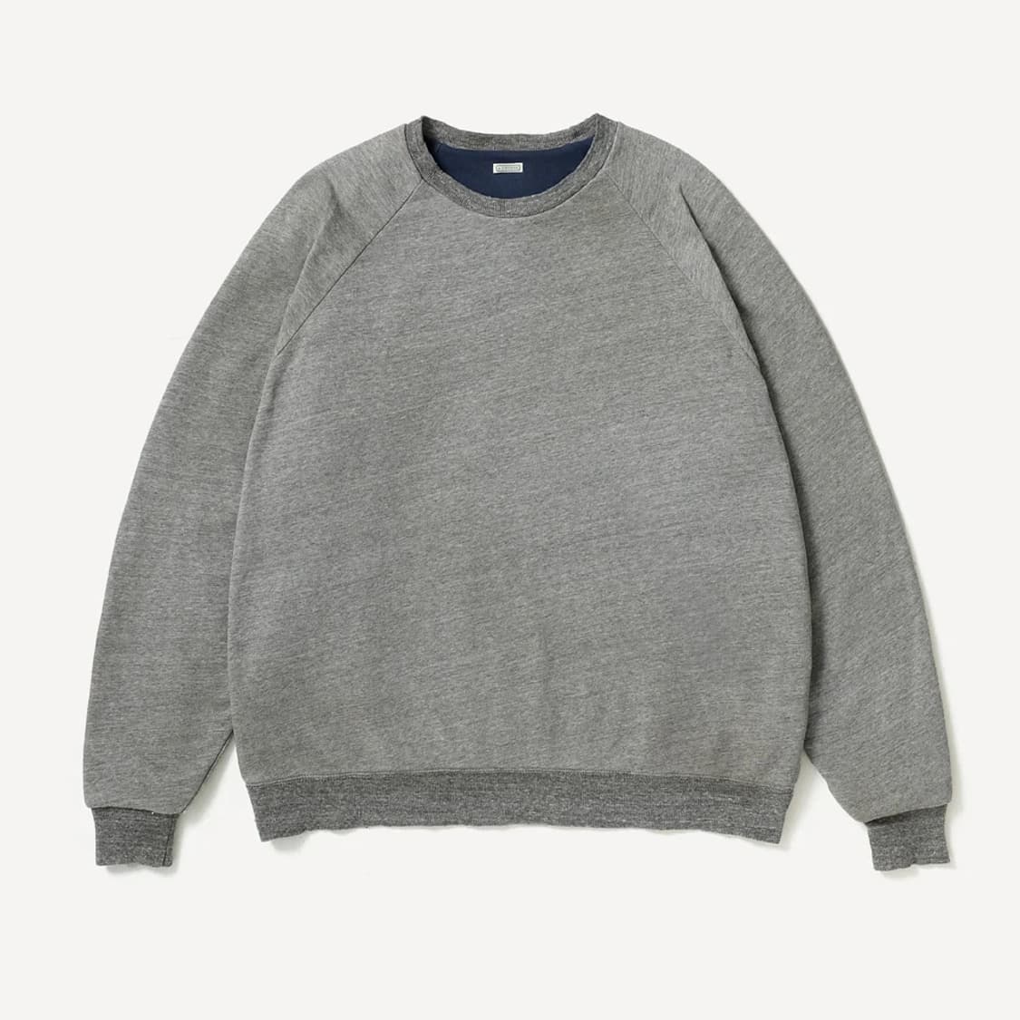 아프레쎄 26SS 빈티지 라이트 웨이트 리버시블 스웨트셔츠 그레이 네이비 상품이미지1