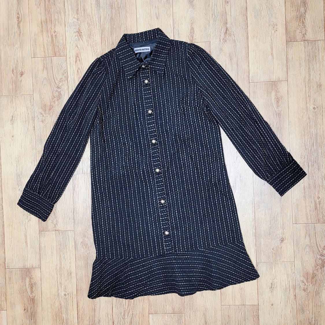 민타레트로(MINTA RETRO) 골드버튼 원피스 55 새상품 상품이미지2