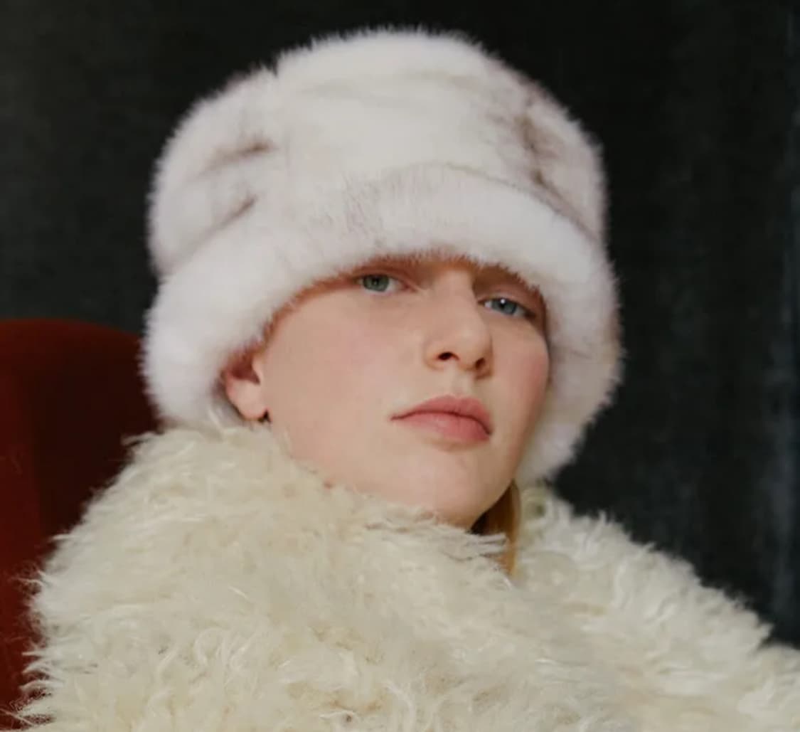 어썸니즈 퍼 크림 털모자 상품이미지1