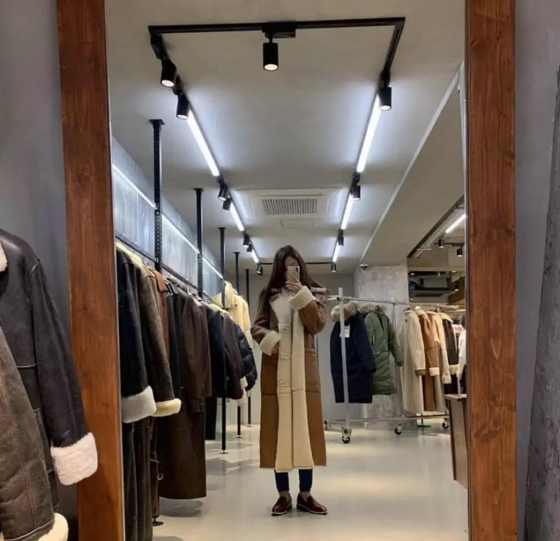 차정원착용 인스턴트펑크 리버시블 롱무스탕1Size (정가198만원) 상품이미지7