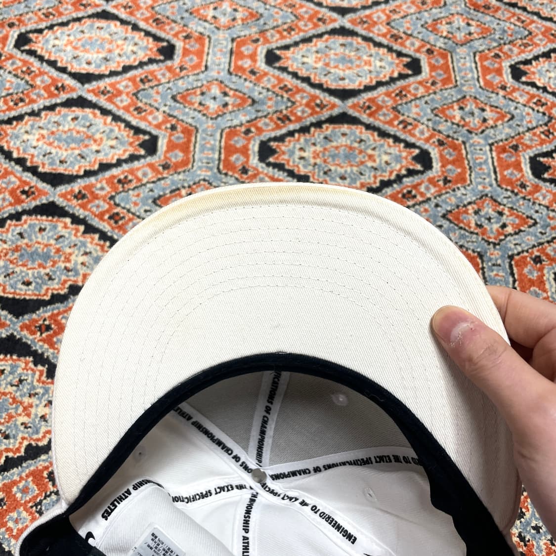 나이키 스펠로고 화이트 스냅백 FREE 상품이미지5