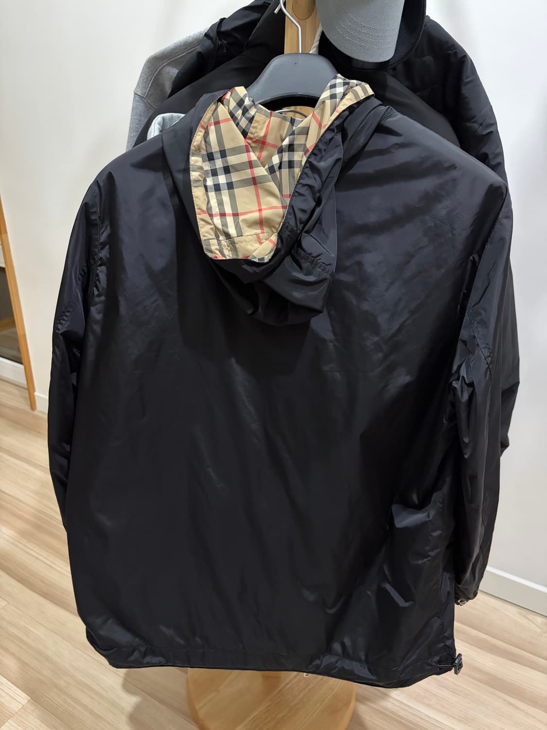 (급처)버버리 리버시블 바람막이m 상품이미지5