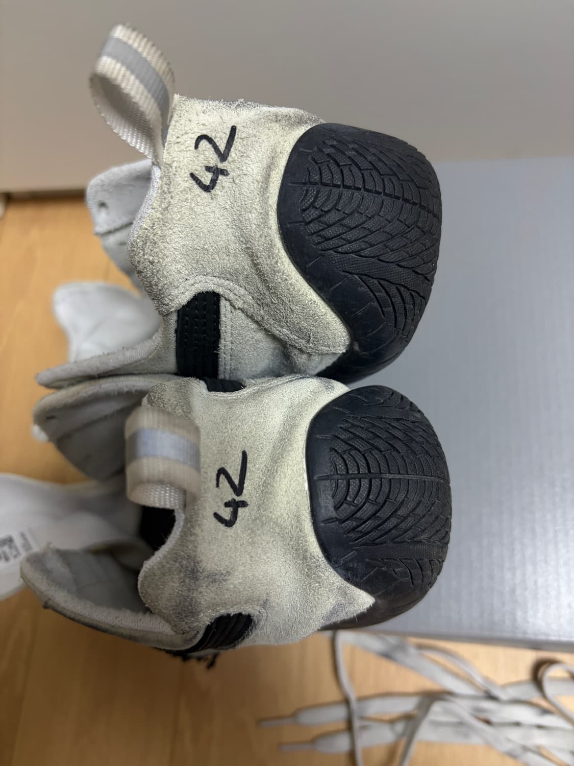 발렌시아가와 푸마 스피드캣 원아웃 커스텀 42 상품이미지8