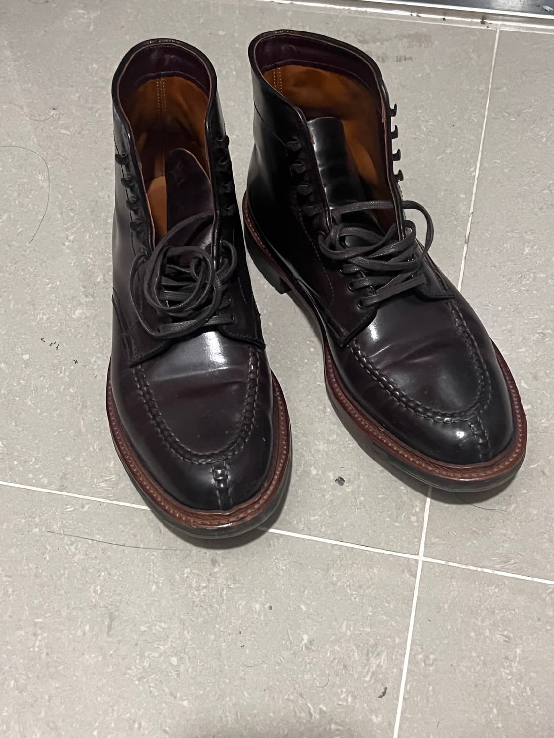 알든 탱커 버건디 상품이미지1