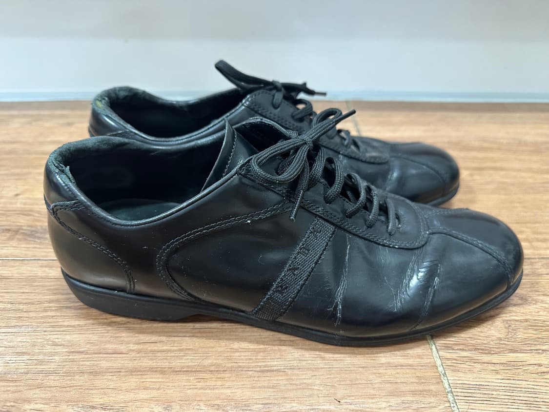 prada 빈티지 레더 스니커즈 상품이미지1