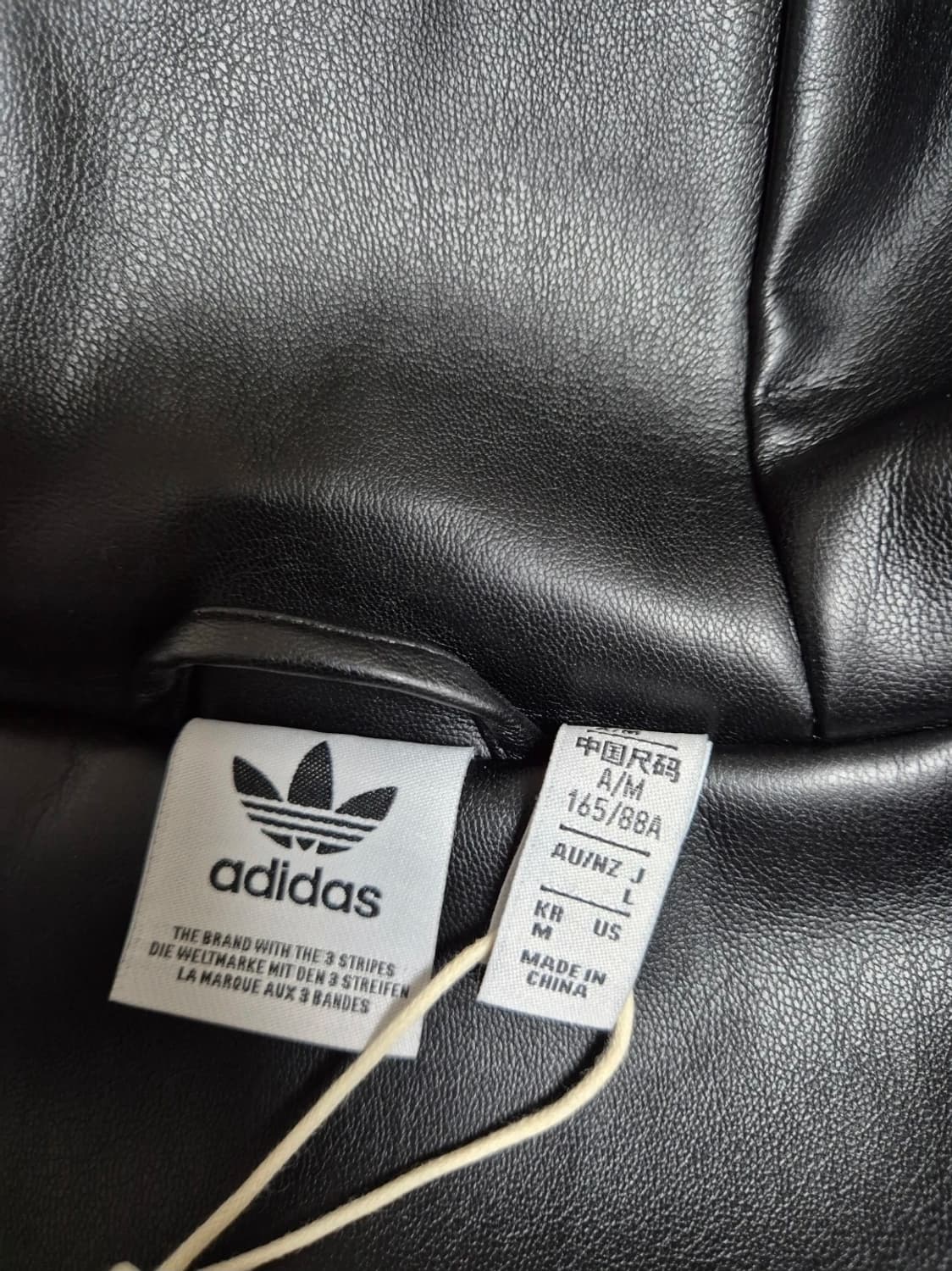 아디다스 아디레니움 레더 자켓 블랙 M 사이즈 상품이미지4