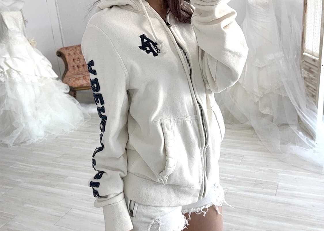 Y2k Abercrombie white hooddie 상품이미지6