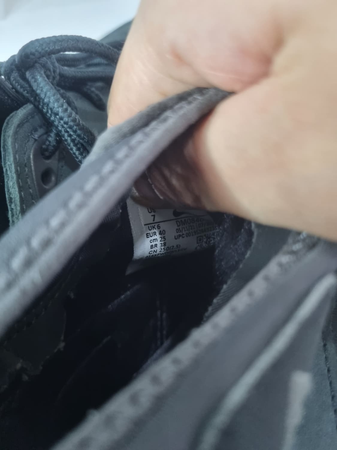 250 acg 에어 모와브 올리브 상품이미지6