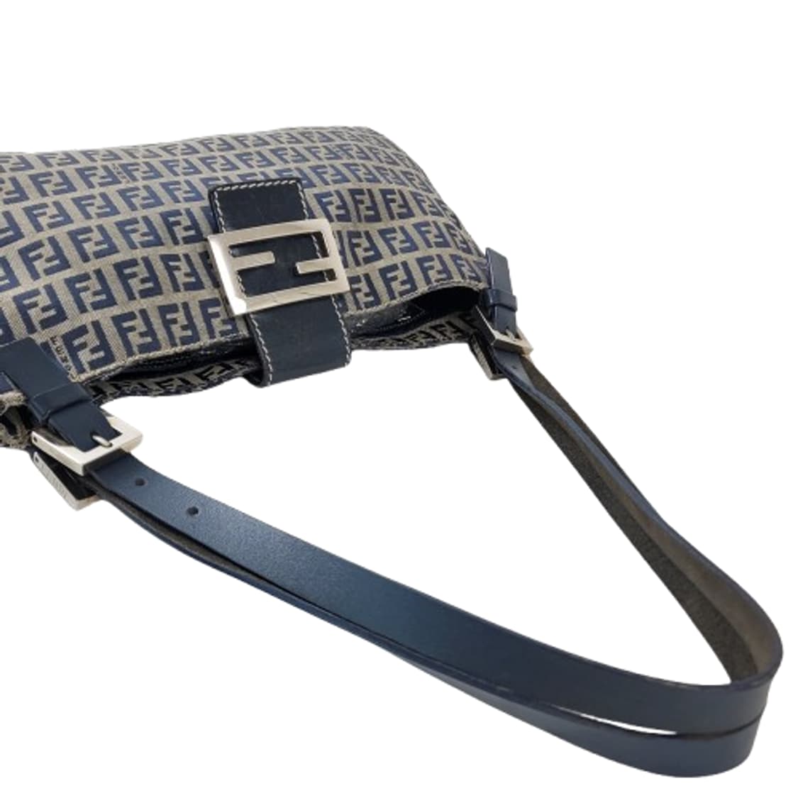 정품 펜디 빈티지 주카 바게트 숄더백 상품이미지6