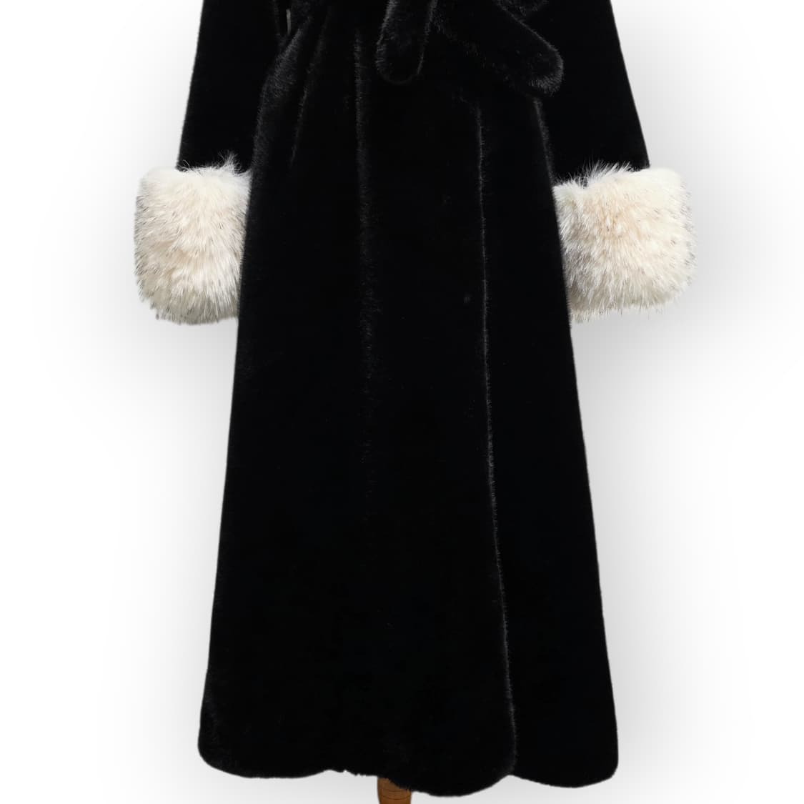 완전 새상품) 예티 아이보리 트리밍 롱 퍼코트 상품이미지5