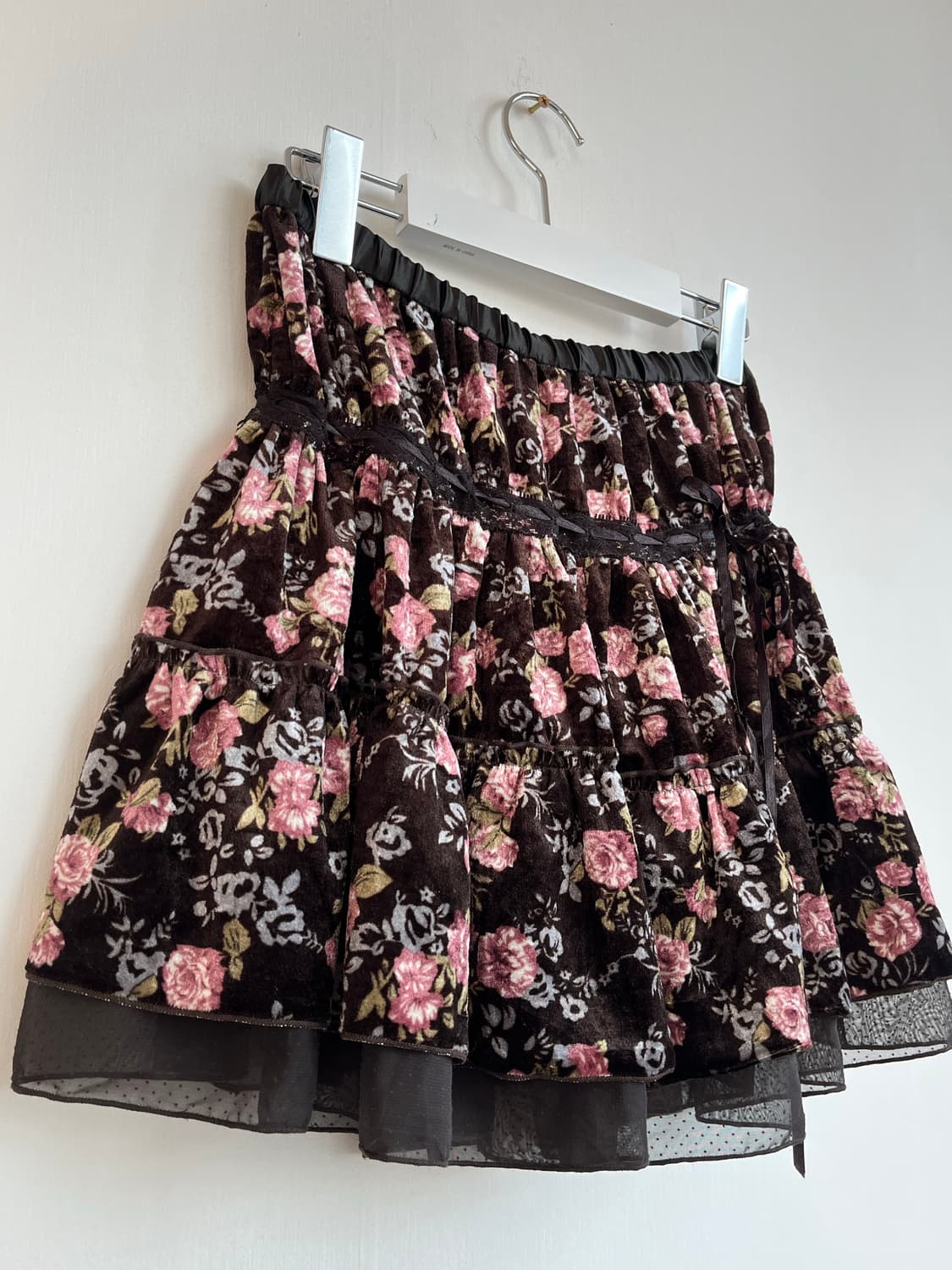 CHARMBERRYTIC 벨벳 플라워 스커트 상품이미지2