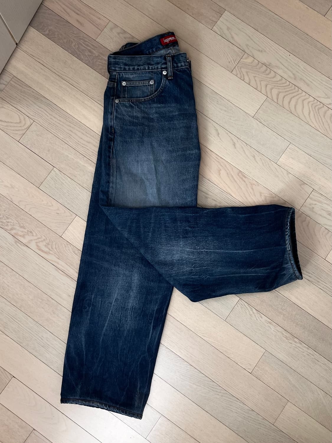 슈프림 25ss 루즈핏 워싱 진 데님 청바지 상품이미지5