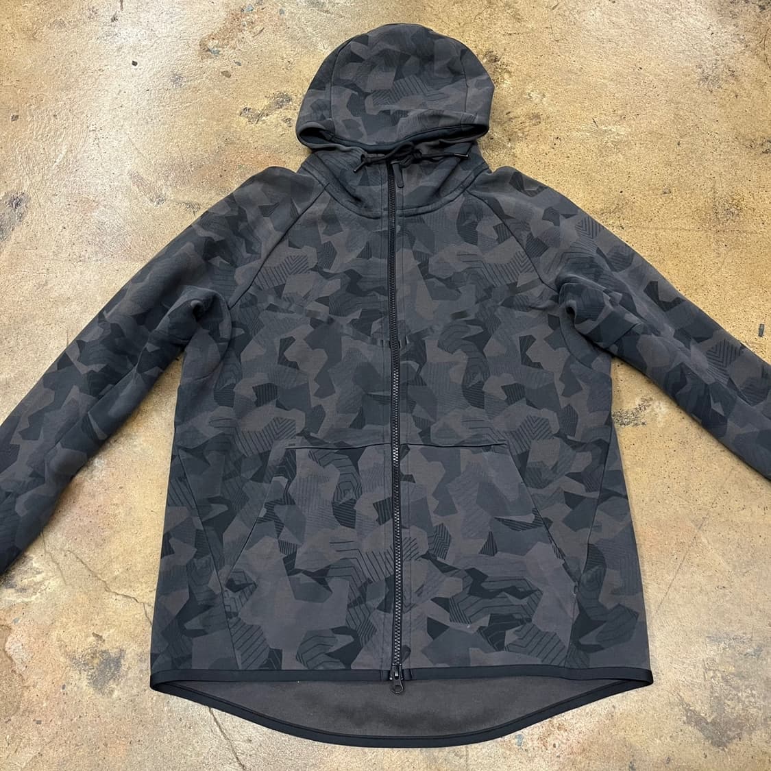[정품/L] 나이키 테크 플리스 카모 후드집업 블랙 b17 상품이미지3