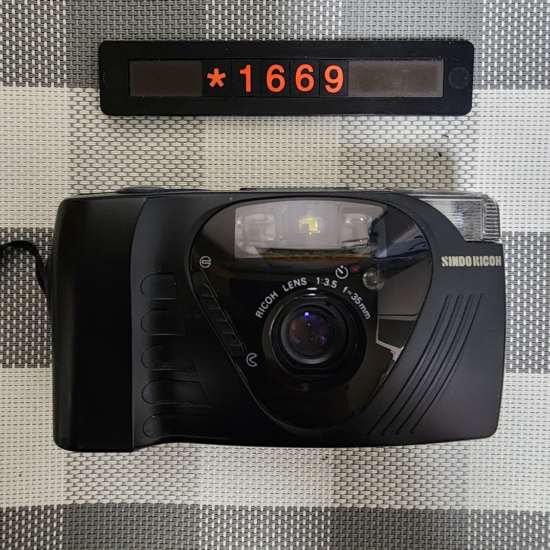 신도리코 FF-9D 필름카메라 상품이미지1