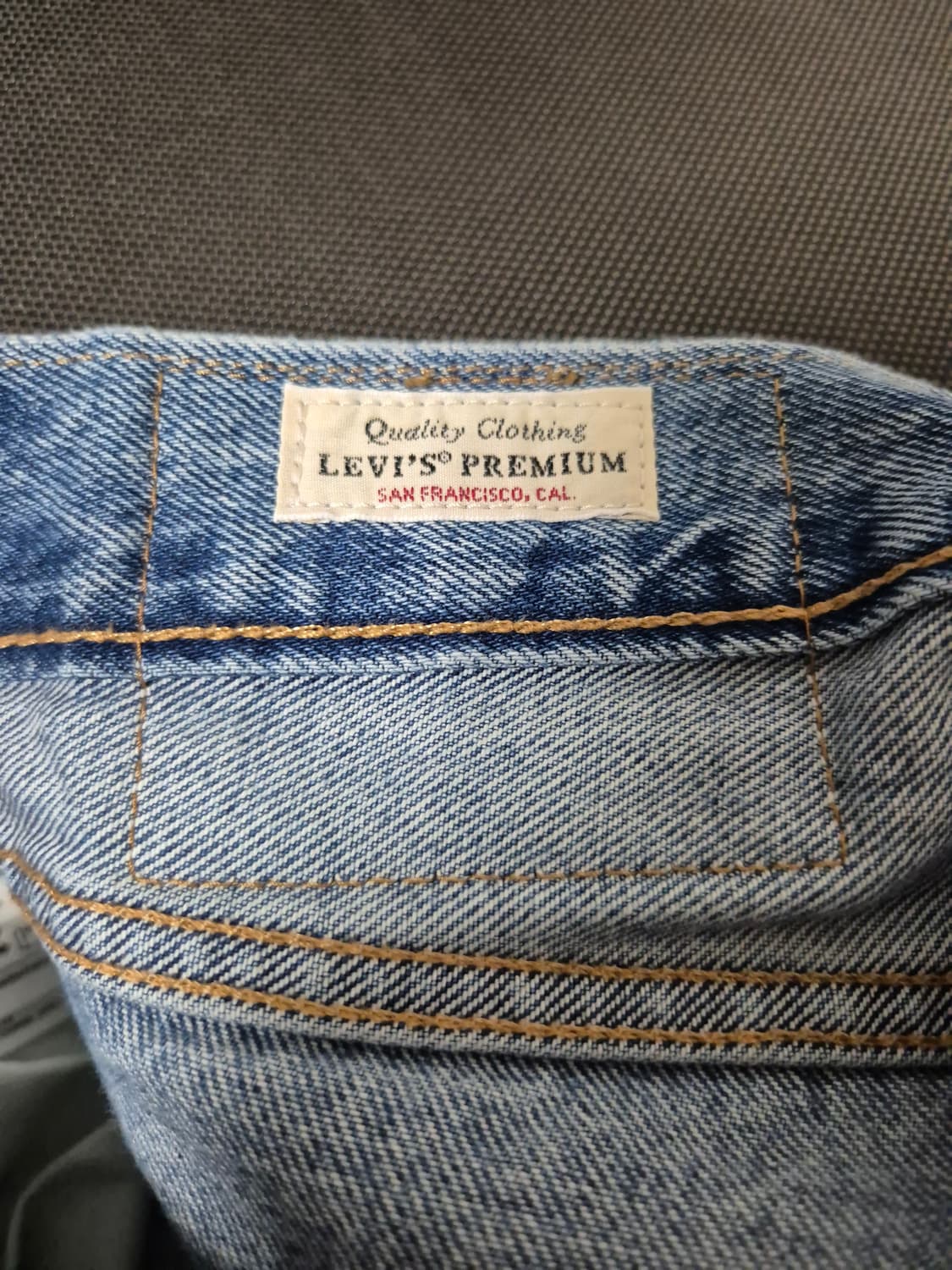 [Levi's] 리바이스 프리미엄 501 셀비지 연청 (W33 L34) 상품이미지5