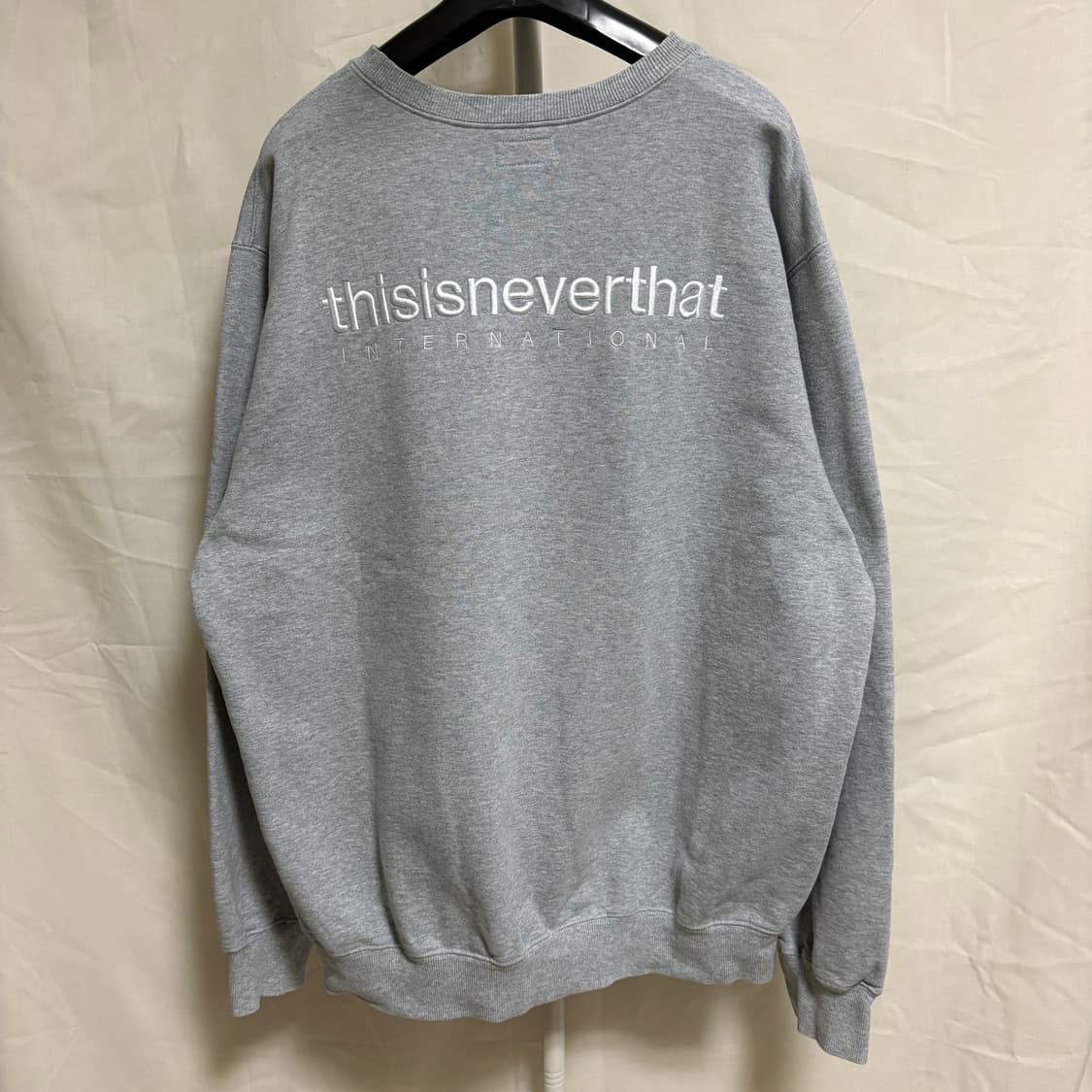디스이즈네버댓 디네댓 로고 자수 기모 맨투맨 스웻셔츠 / 그레이, XL 상품이미지7