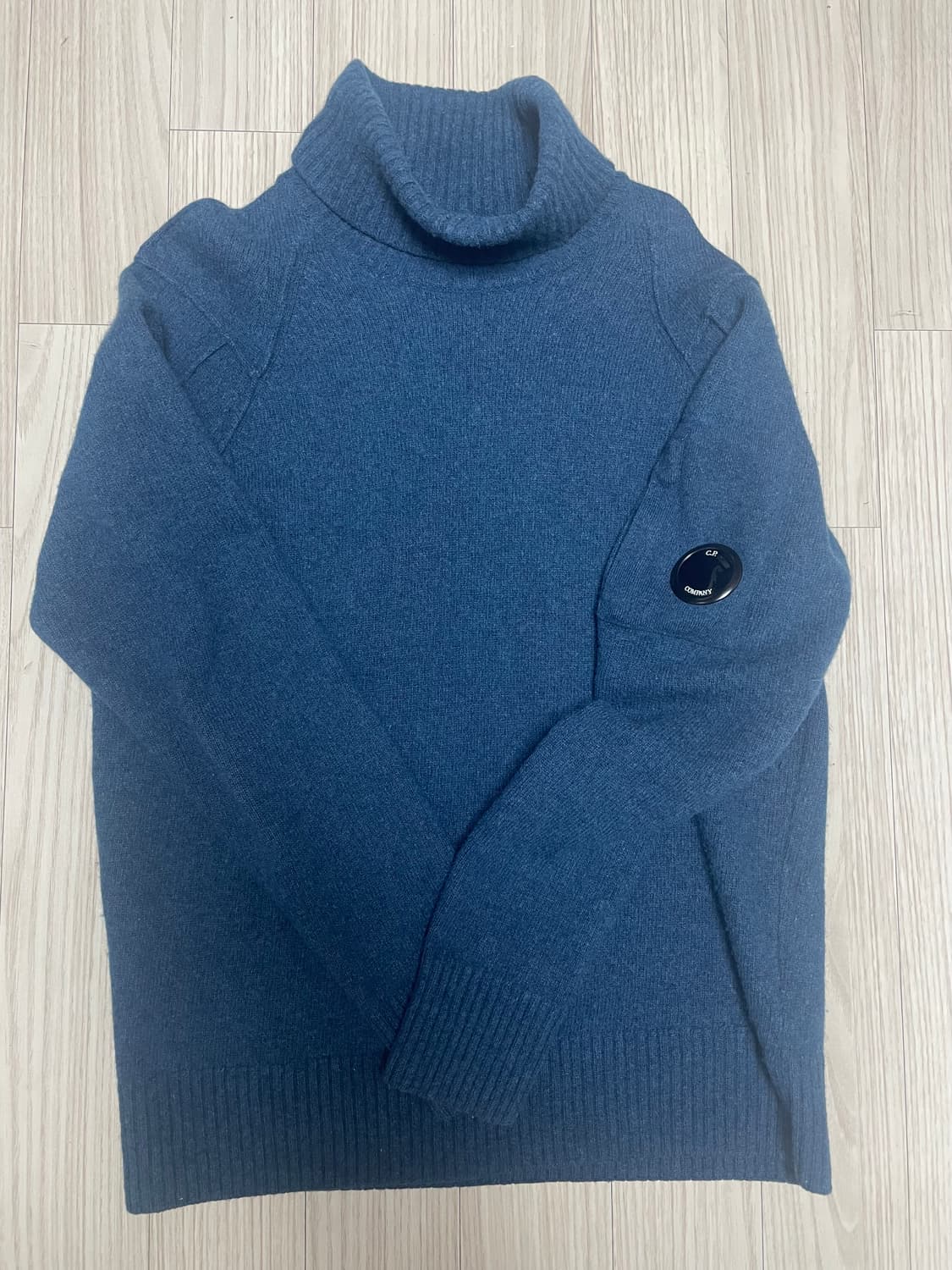 C.P. Company 램스울 GRS 터틀넥 스웨터 상품이미지2