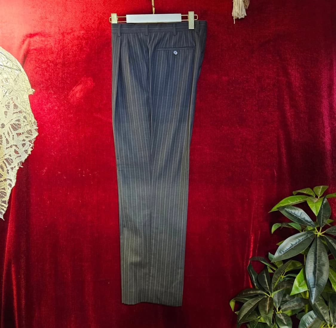 지방시(GIVENCHY) 챠콜 스트라이프 정장 셋업(95-100) 상품이미지4