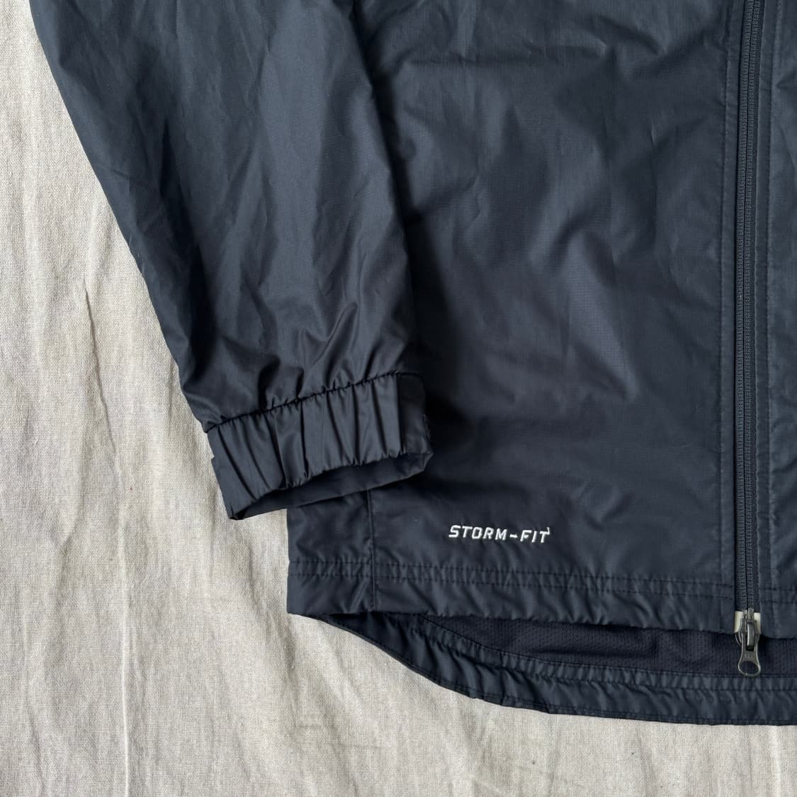 나이키 아스날 스톰핏 자수 바람막이 XS 상품이미지4