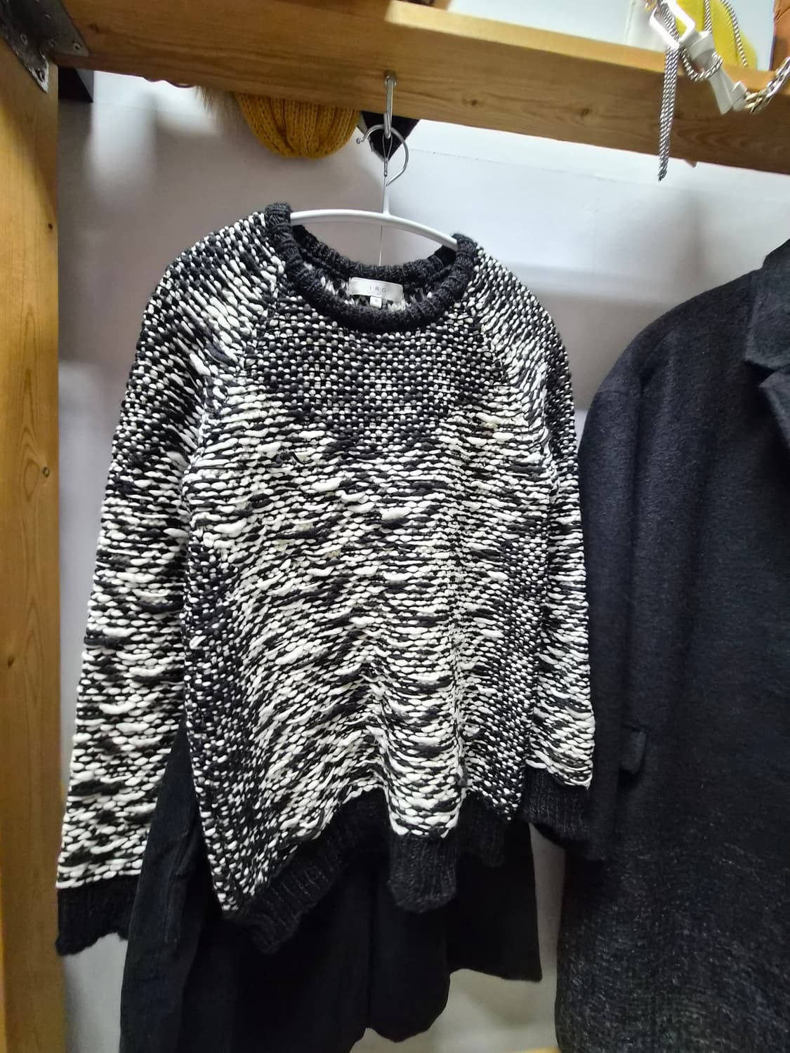 이로 니트. ouvir 코듀로이 버뮤다팬츠 상품이미지3