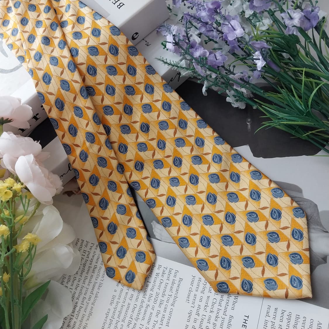 에르메네질도 제냐 실크 옐로우 넥타이 9.3cm A+등급 K1270
 상품이미지2