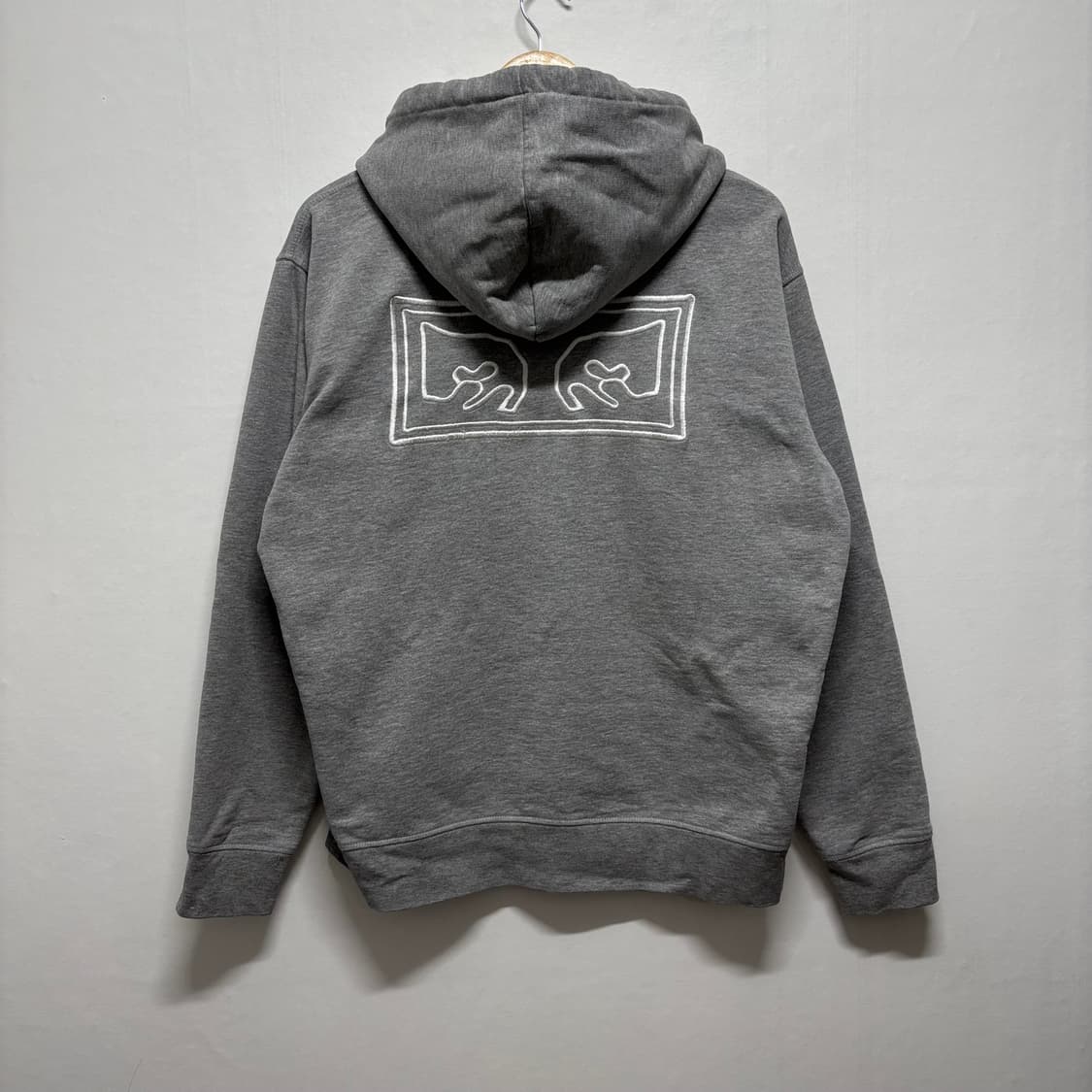 오베이 그레이 후드티 상품이미지3