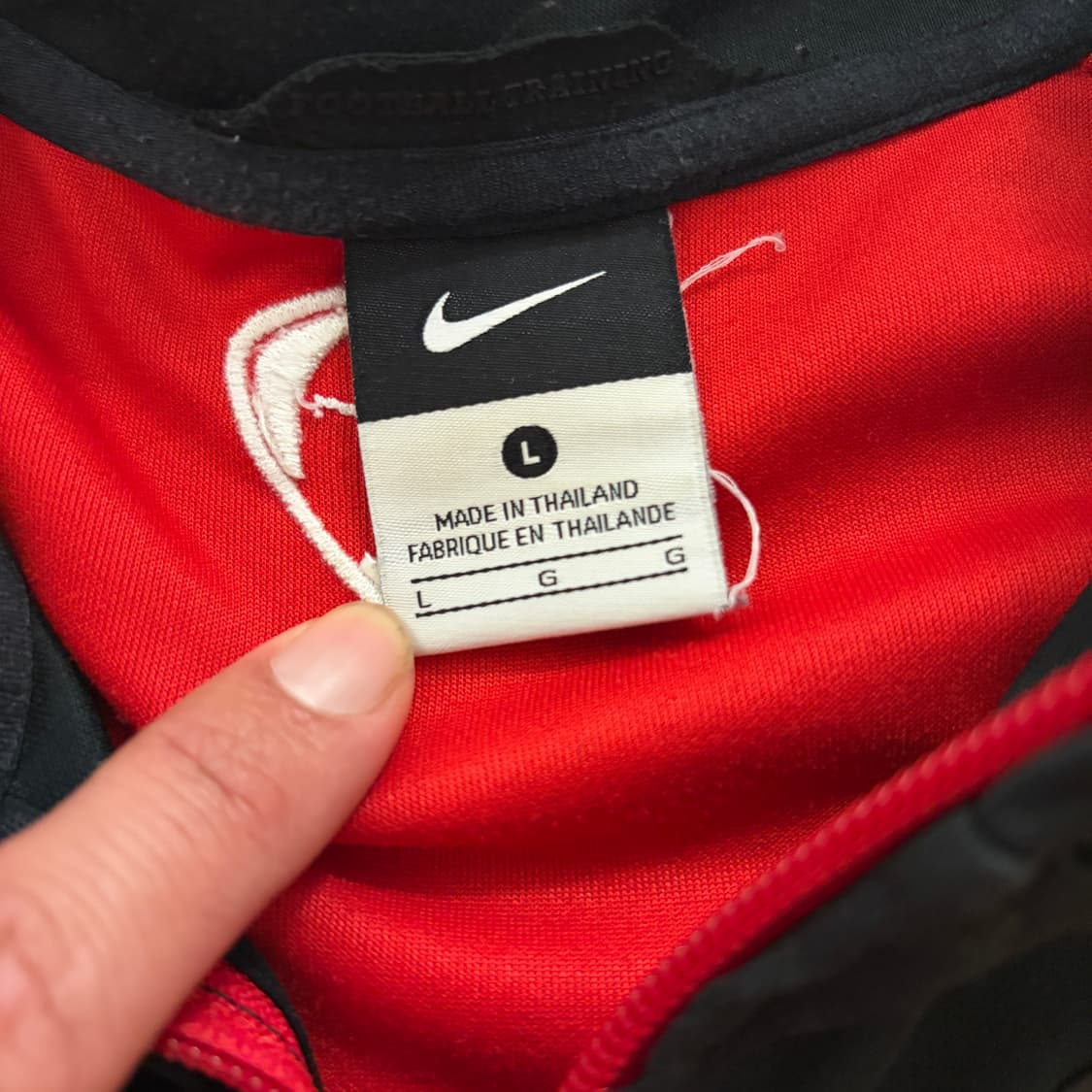 나이키 맨유 AIG 트랙탑 검/빨 져지 상품이미지3