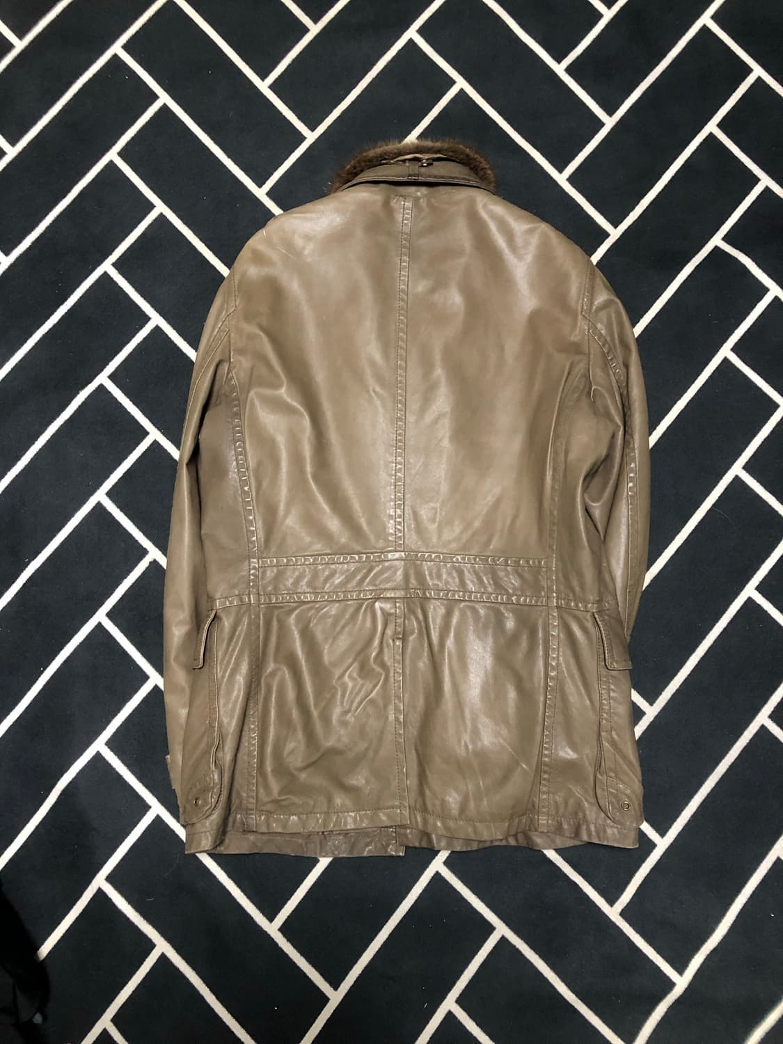 (90%할인중)타임옴므 리얼양가죽 무스탕 코트/발망 몽클레어 톰포드 톰브 상품이미지5