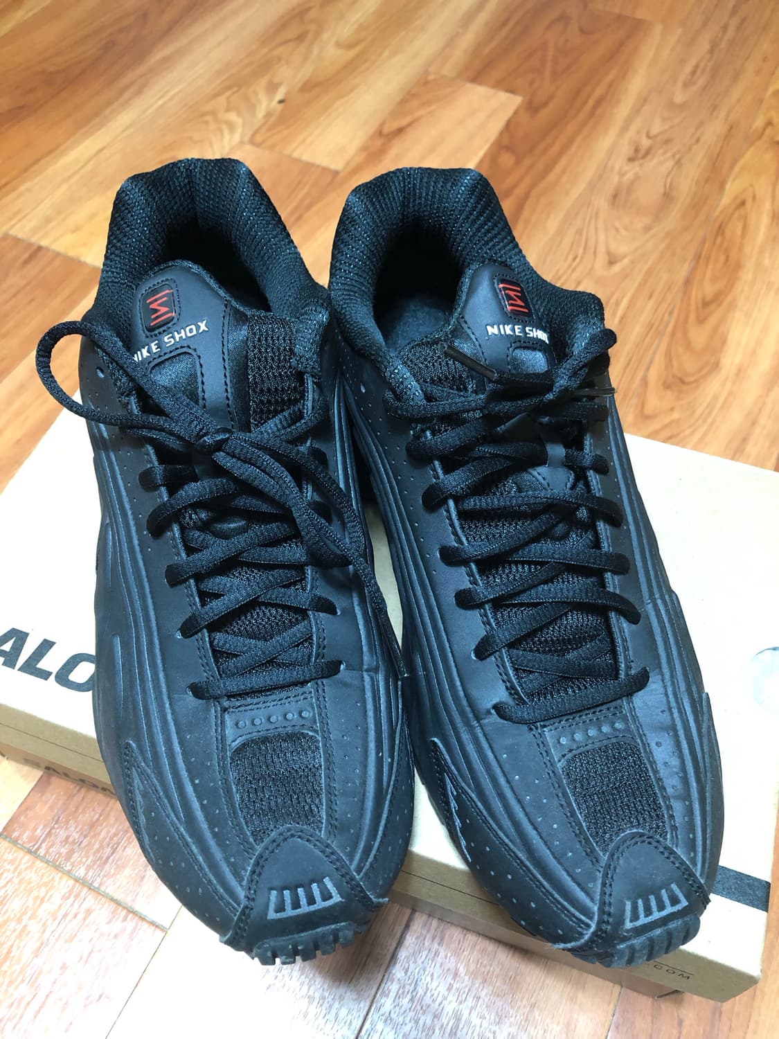 [280] (w) Nike Shox R4 balck 상품이미지1