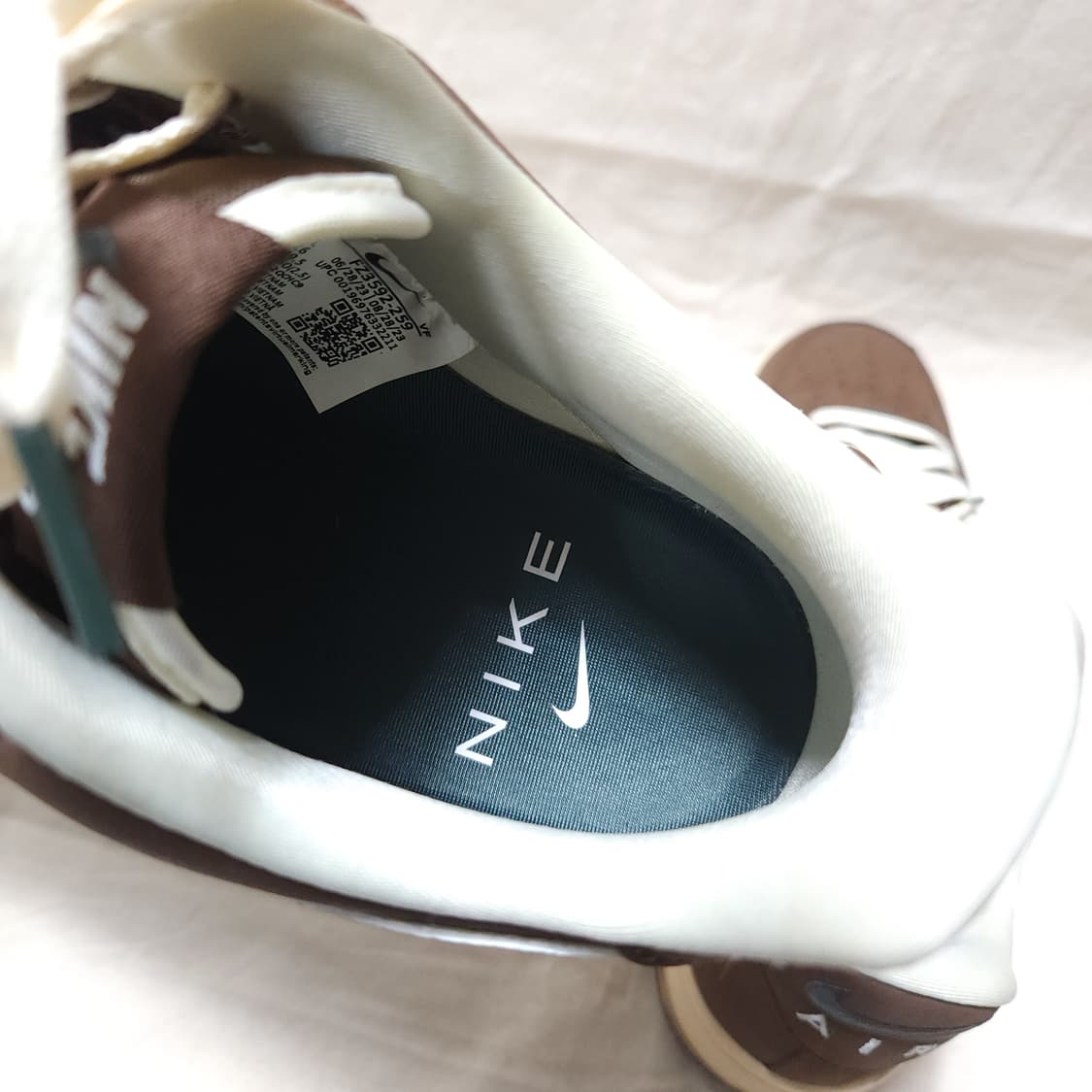 [260] 나이키 에어포스 1 '07 카카오 와우 코코넛 밀크 상품이미지6