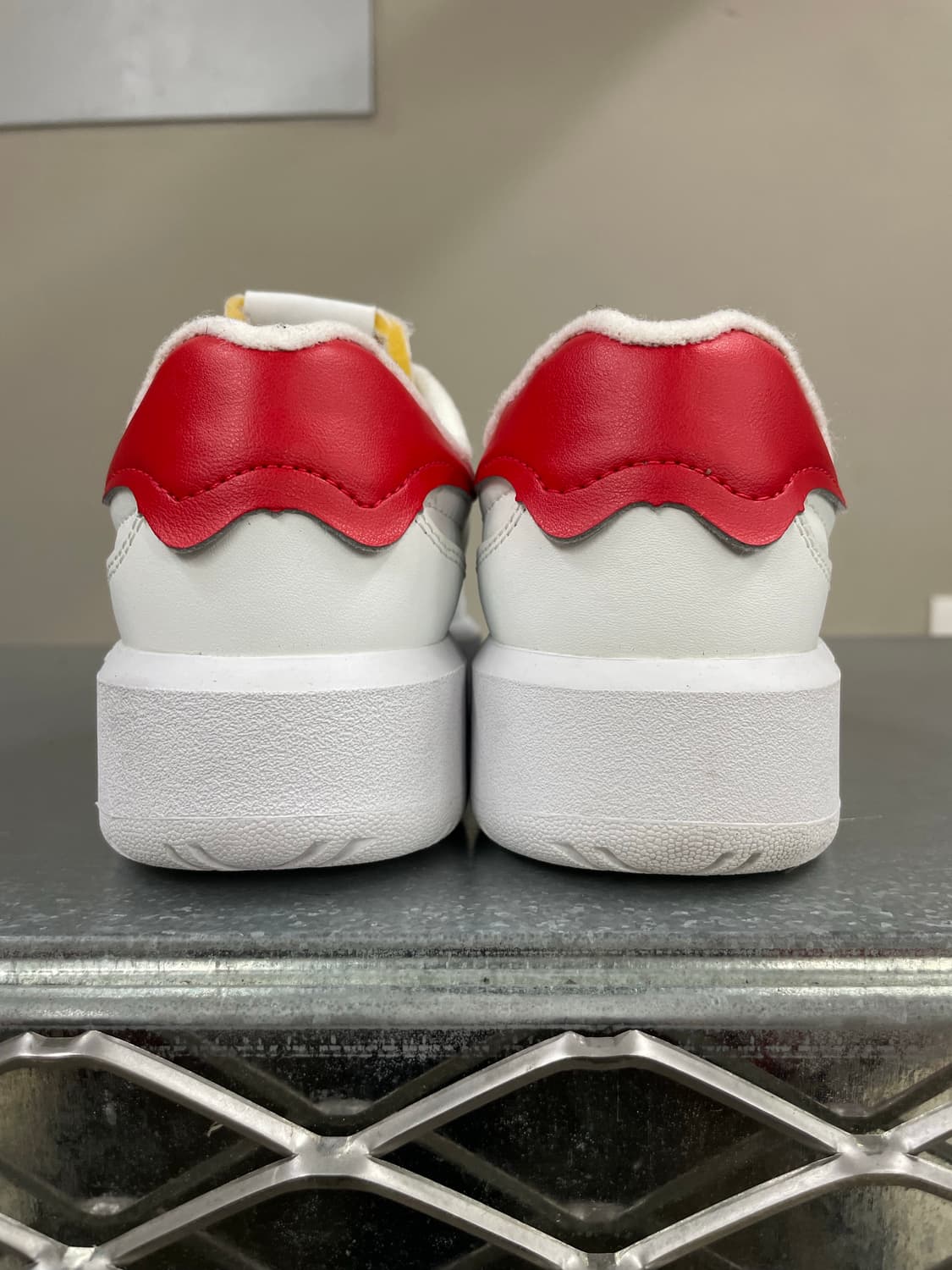 뉴발란스 CT302 화이트 트루 레드 230 (gr-4132) 상품이미지3