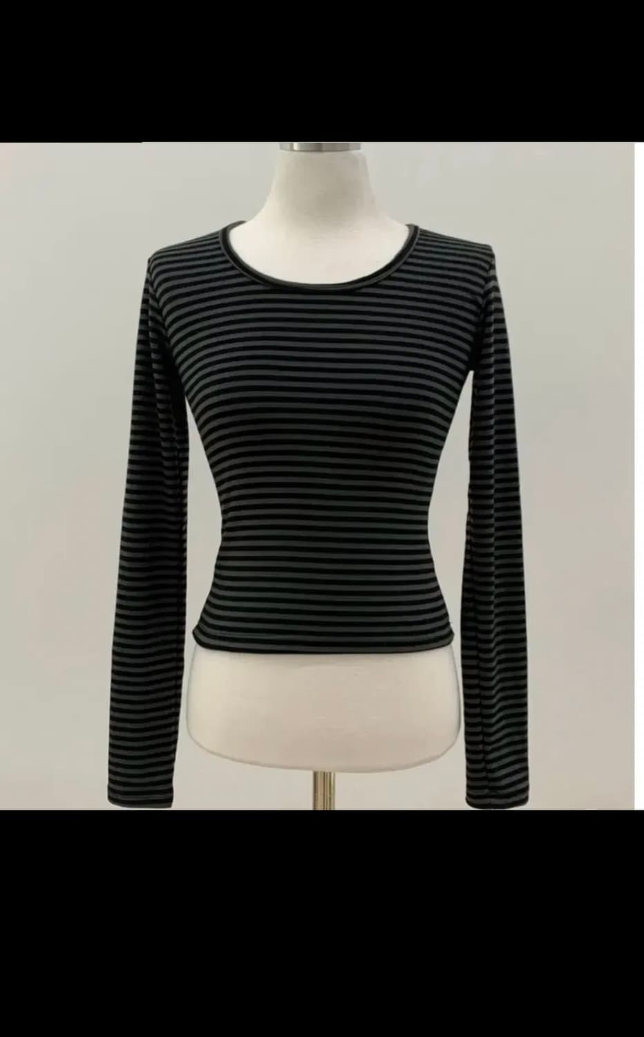 에이블리 단가라 스트라이트 유넥 긴팔티 상품이미지2