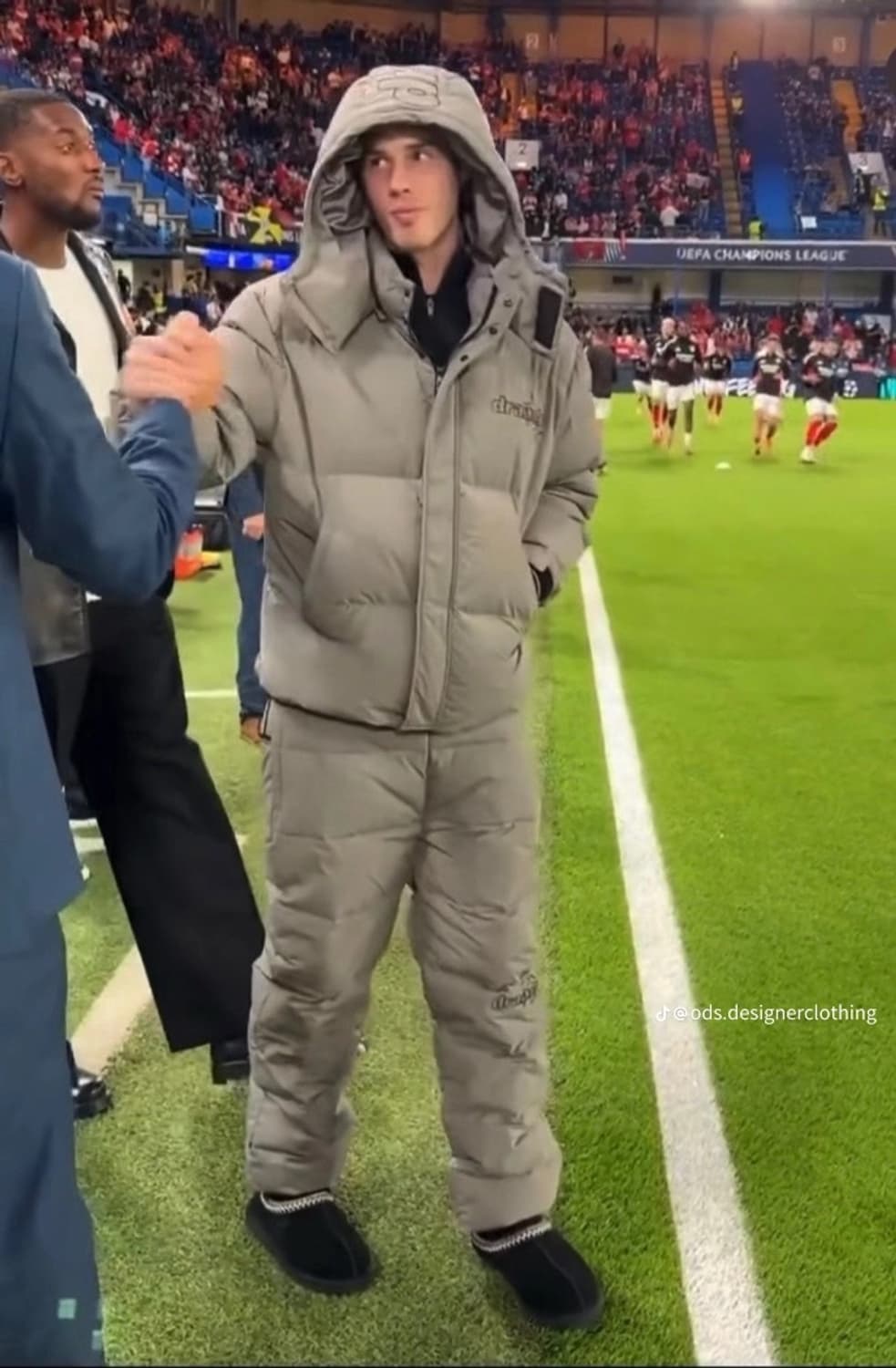 어그 타스만 블랙 상품이미지2