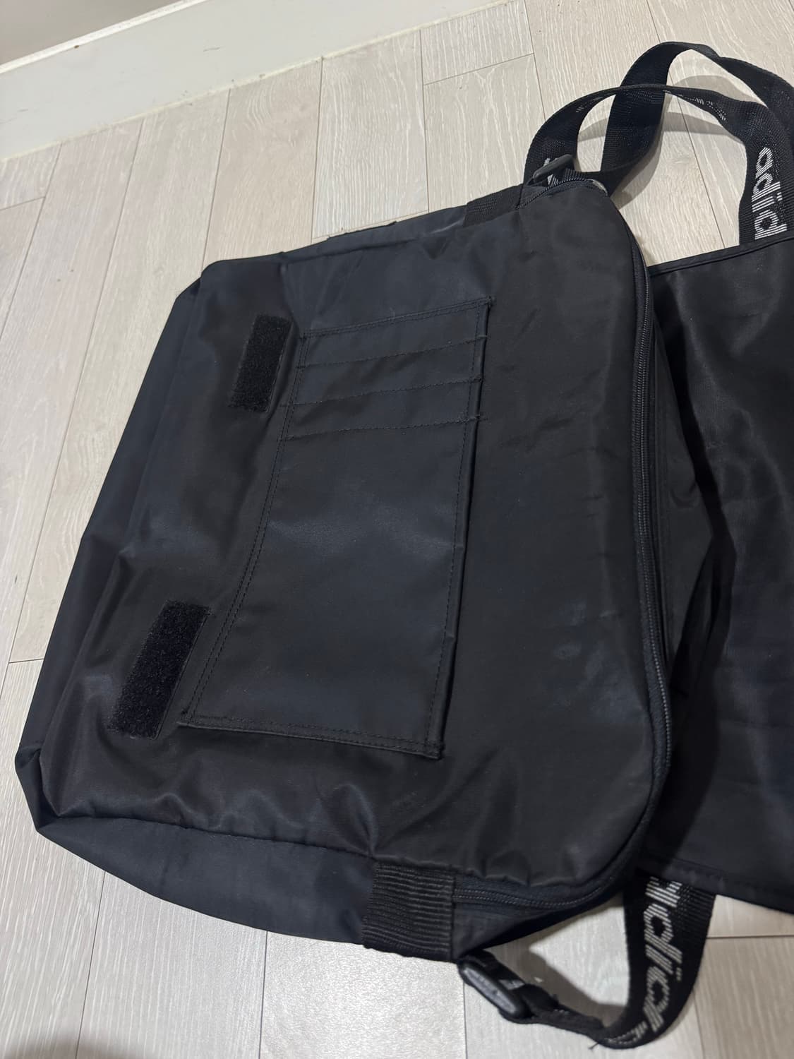 아디다스 올드스쿨 90s 메신저 백 상품이미지5