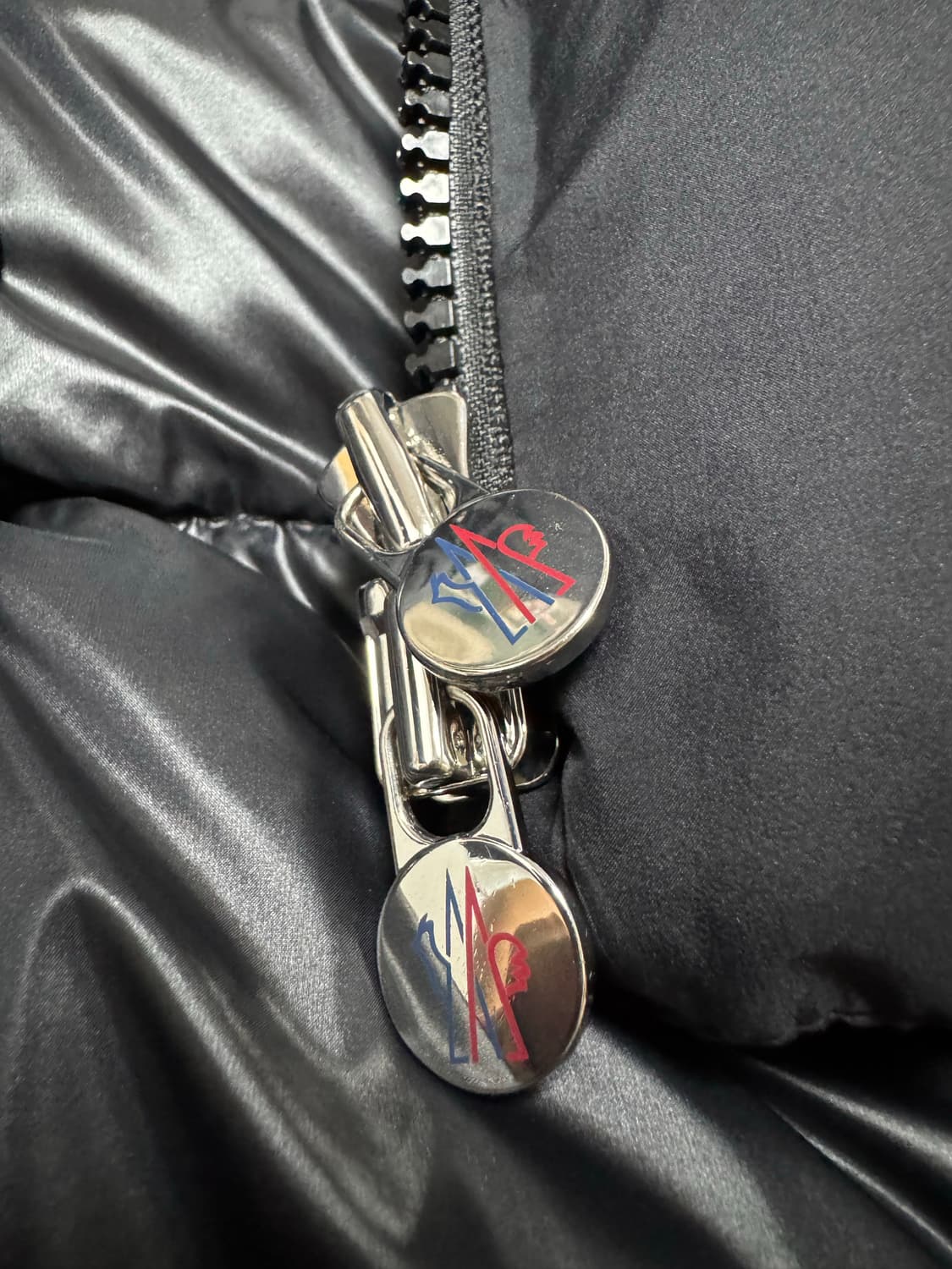 몽클레어 베제르 23FW 3사이즈 상품이미지6