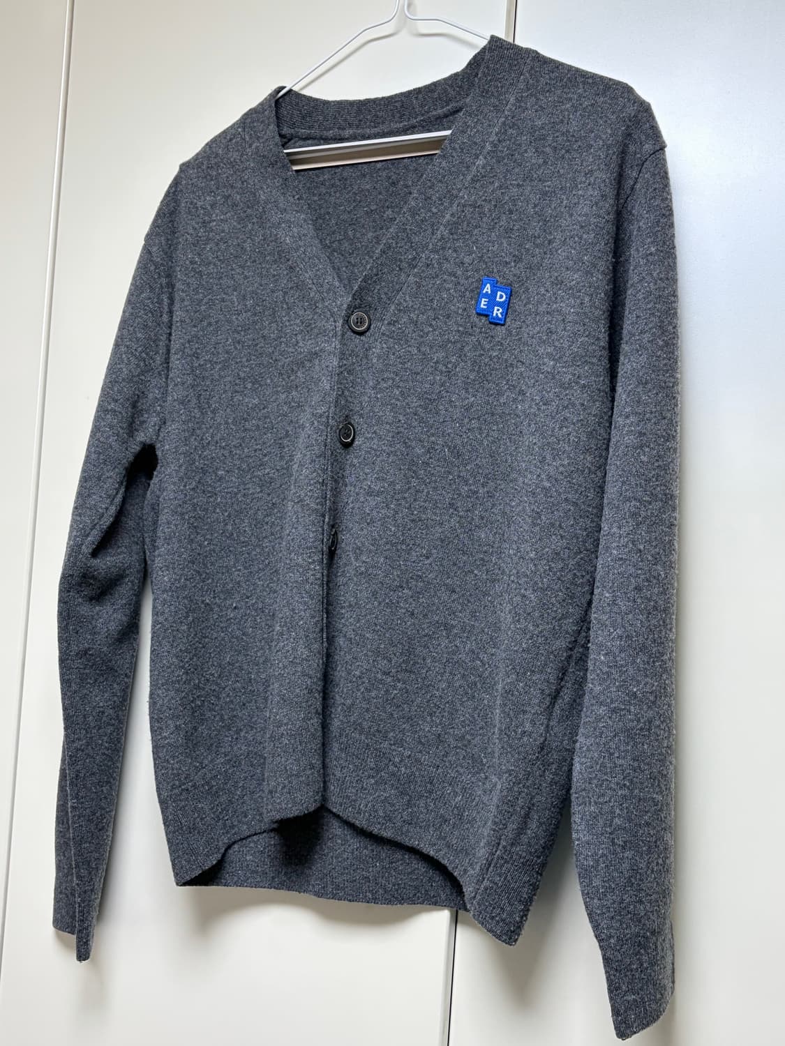 아더에러 시그니피컨트 가디건 m사이즈 상품이미지3