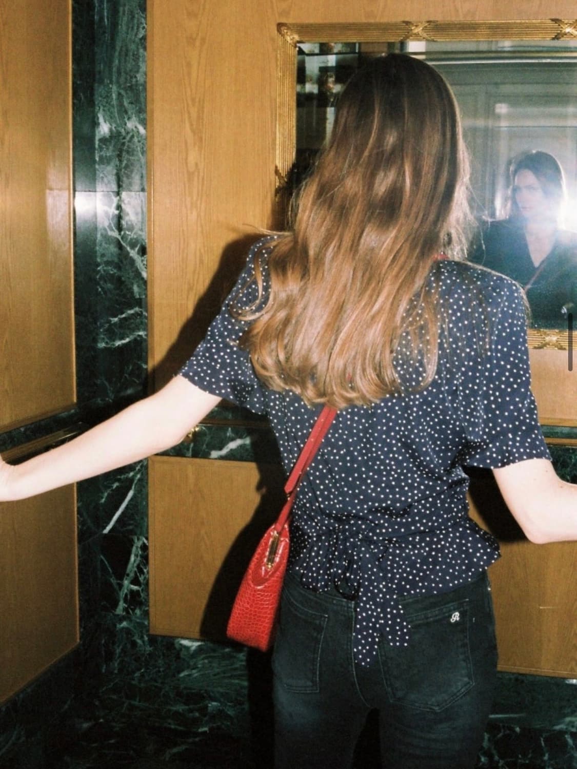 레이브 도트 프릴 랩 블라우스 네이비 미사용품 상품이미지2