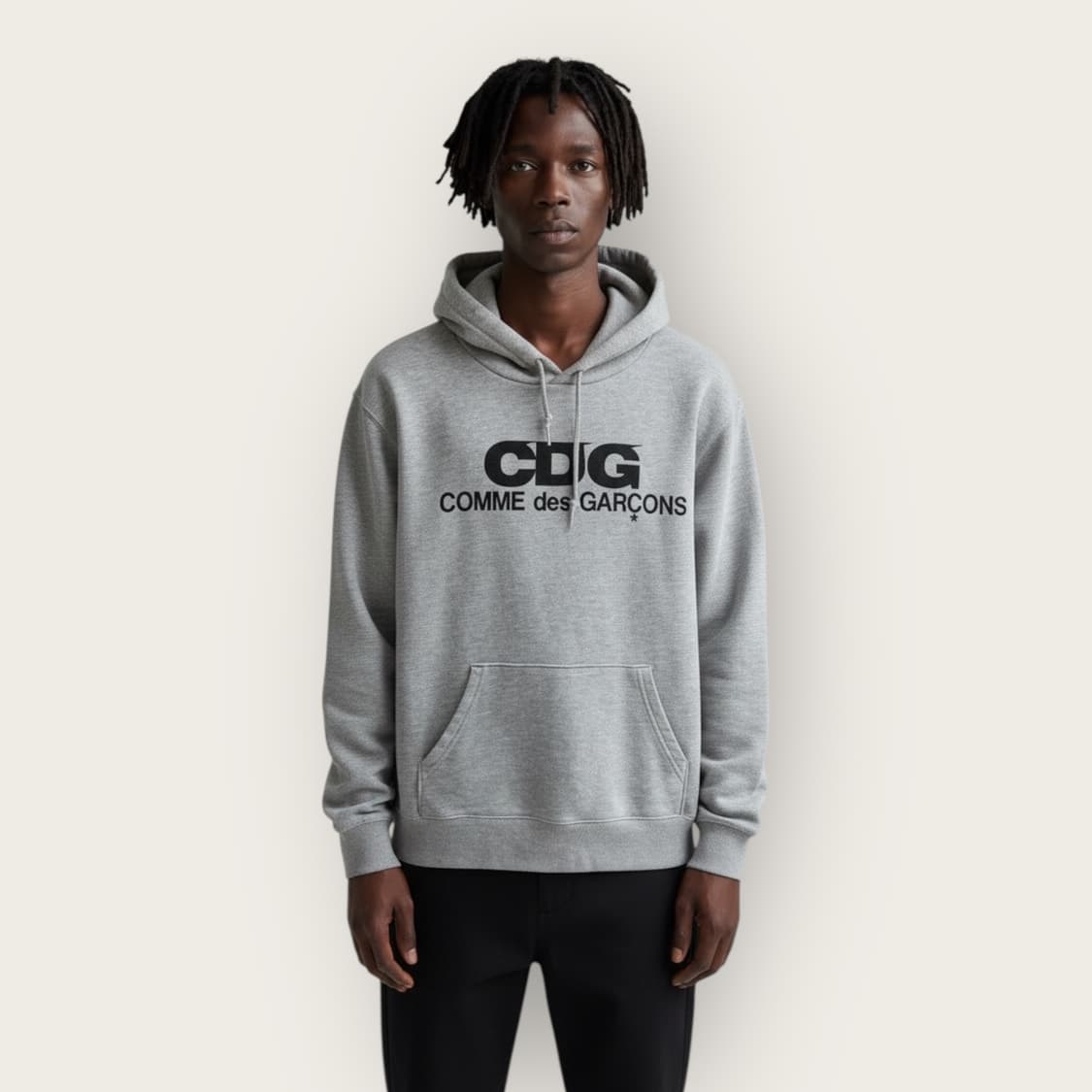 L/ 꼼데가르송 CDG 로고 프린팅 후드티 상품이미지1