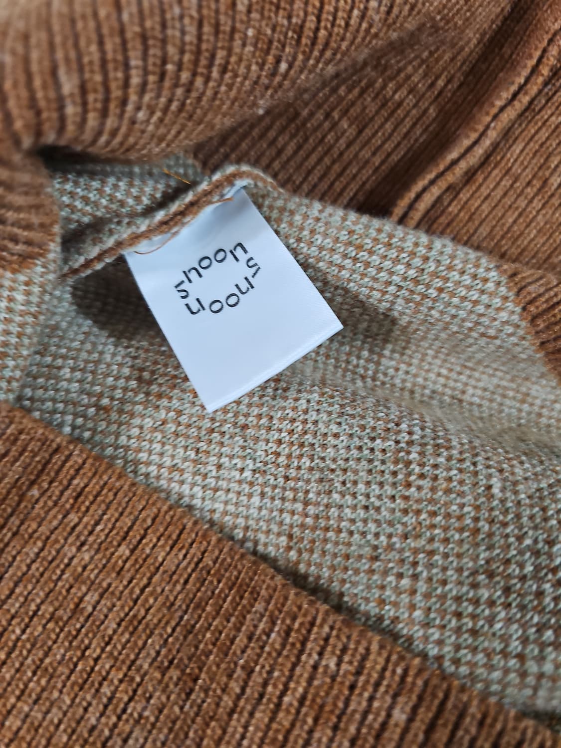 시눈 블레이브 빈티지 레트로 플라워 패턴 브라운 브이넥 가디건 상품이미지9