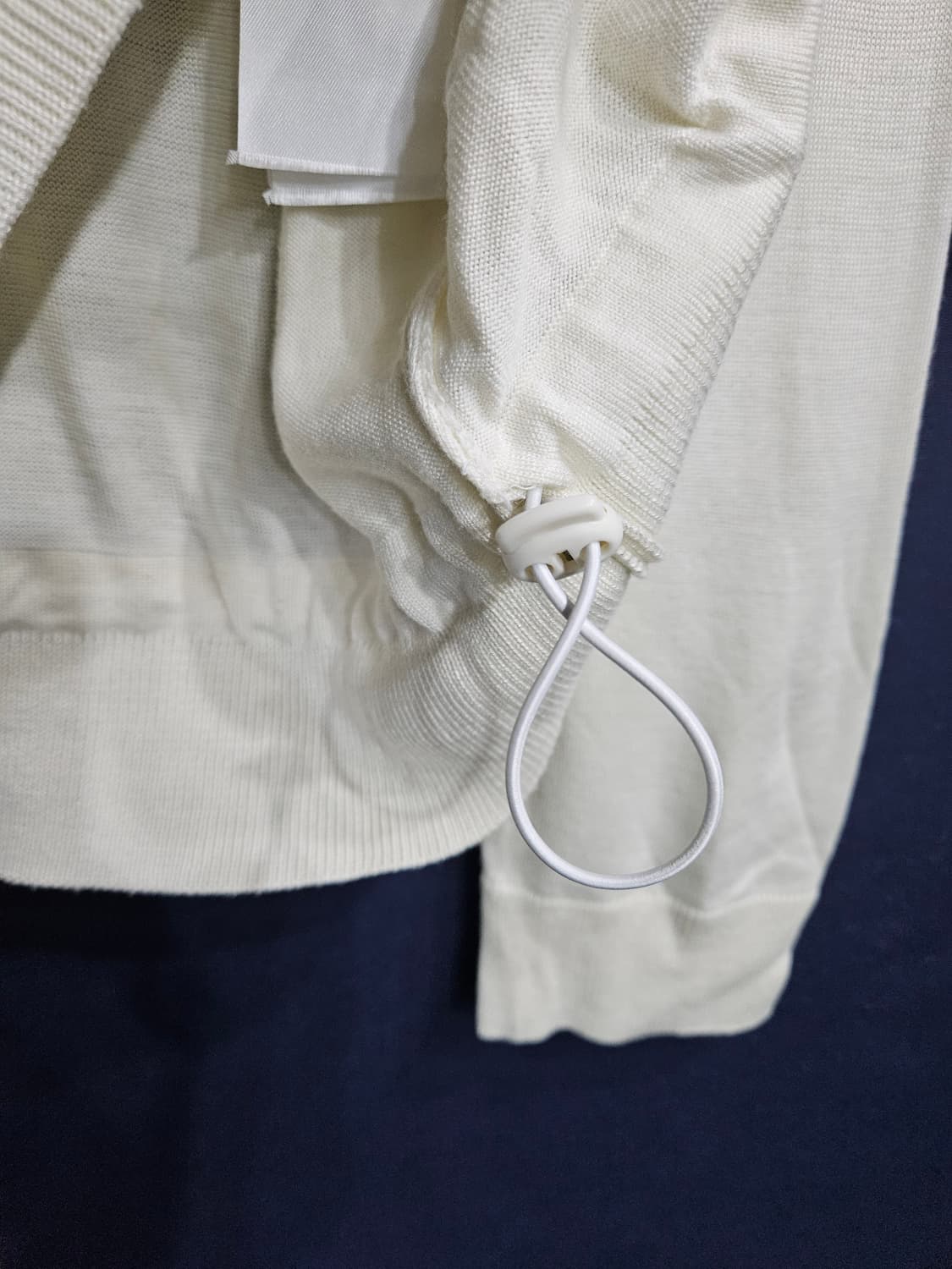 플라스틱 프로덕트 아이보리컬러 남성 세미오버핏 100~105 니트 상품이미지8