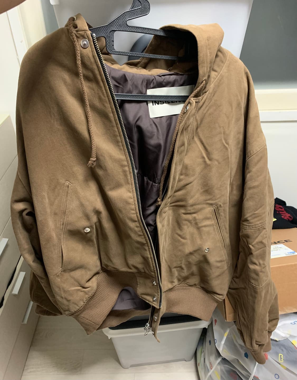 인사일런스 후드집업 상품이미지1