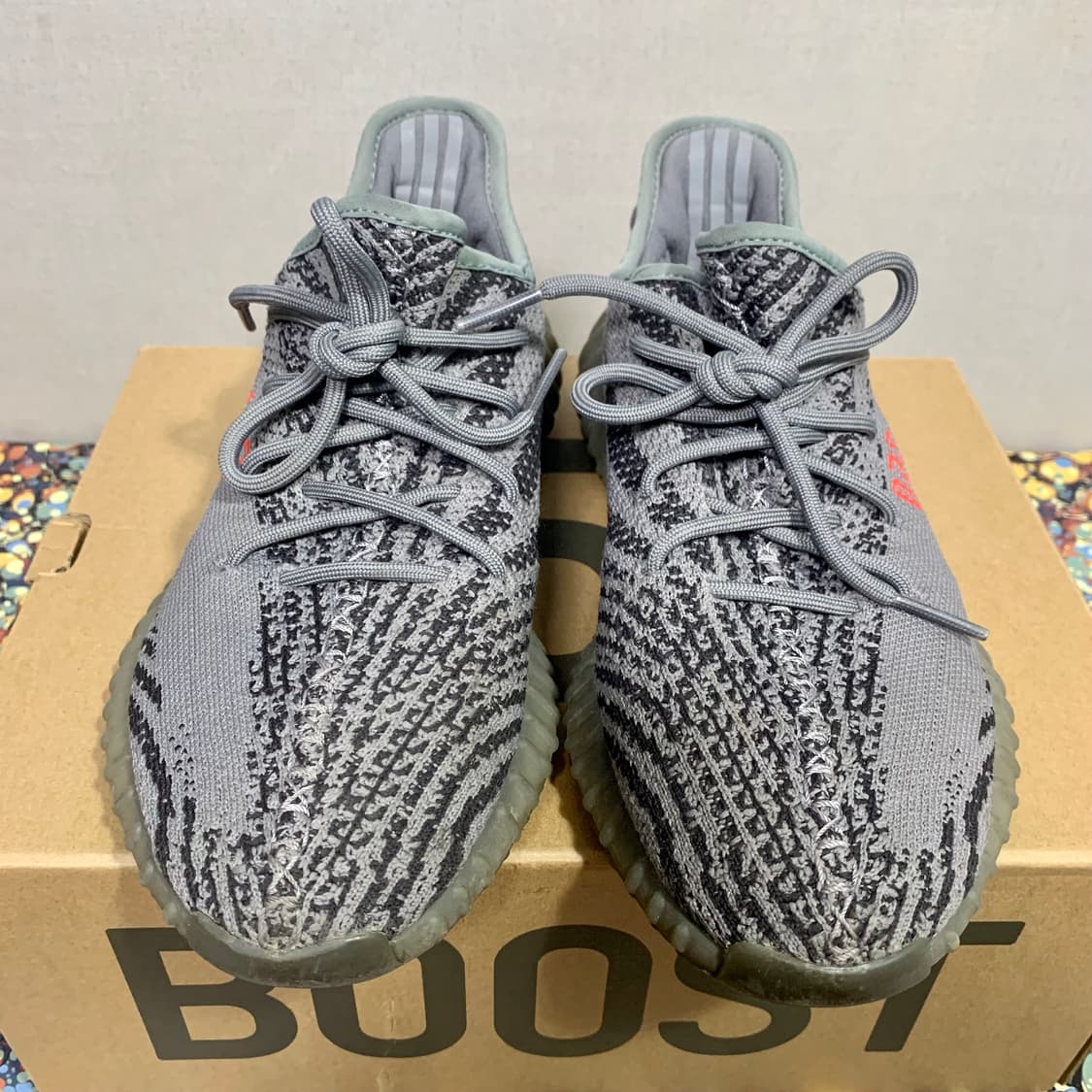 아디다스 이지부스트 350 v2 벨루가 2.0 상품이미지2