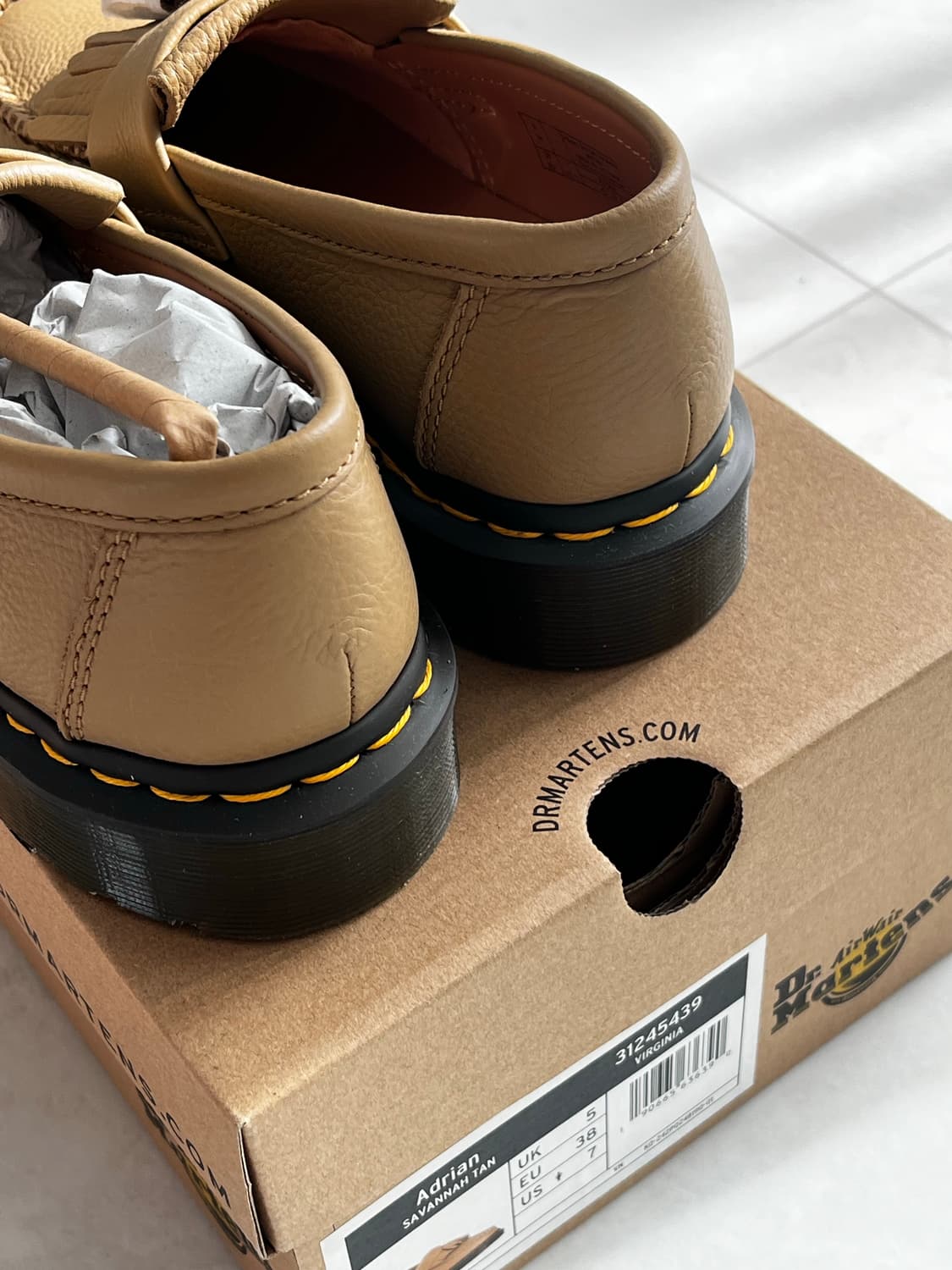 닥터마틴 아드리안 버지니아 사바나 탄 240 상품이미지4